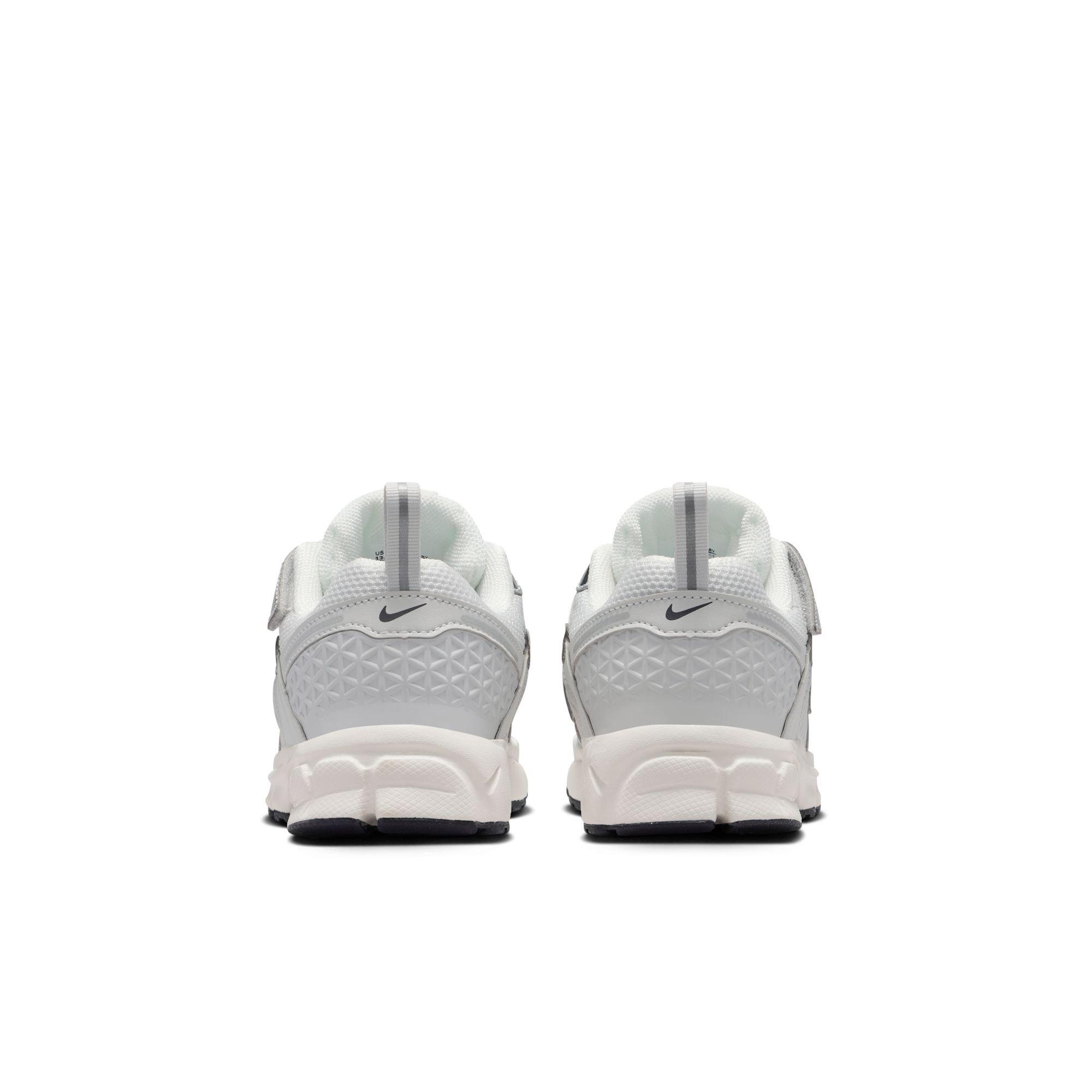 Nike Vomero 5 "Photon Dust/Chrome/Sail" Preschool Boys' Shoe - GREY/WHITE