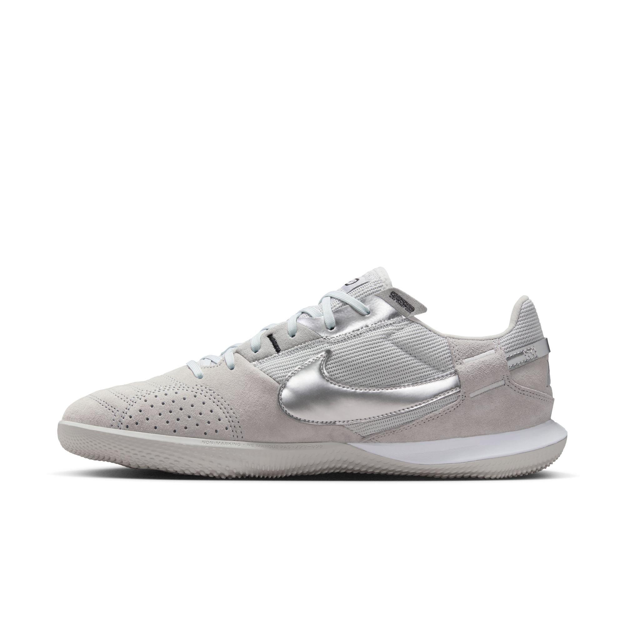 Nike Streetgato Low-Top "Lt Smoke Grey/Metallic Silver" Men's Soccer Shoe - SMOKE Thumbnail View 4