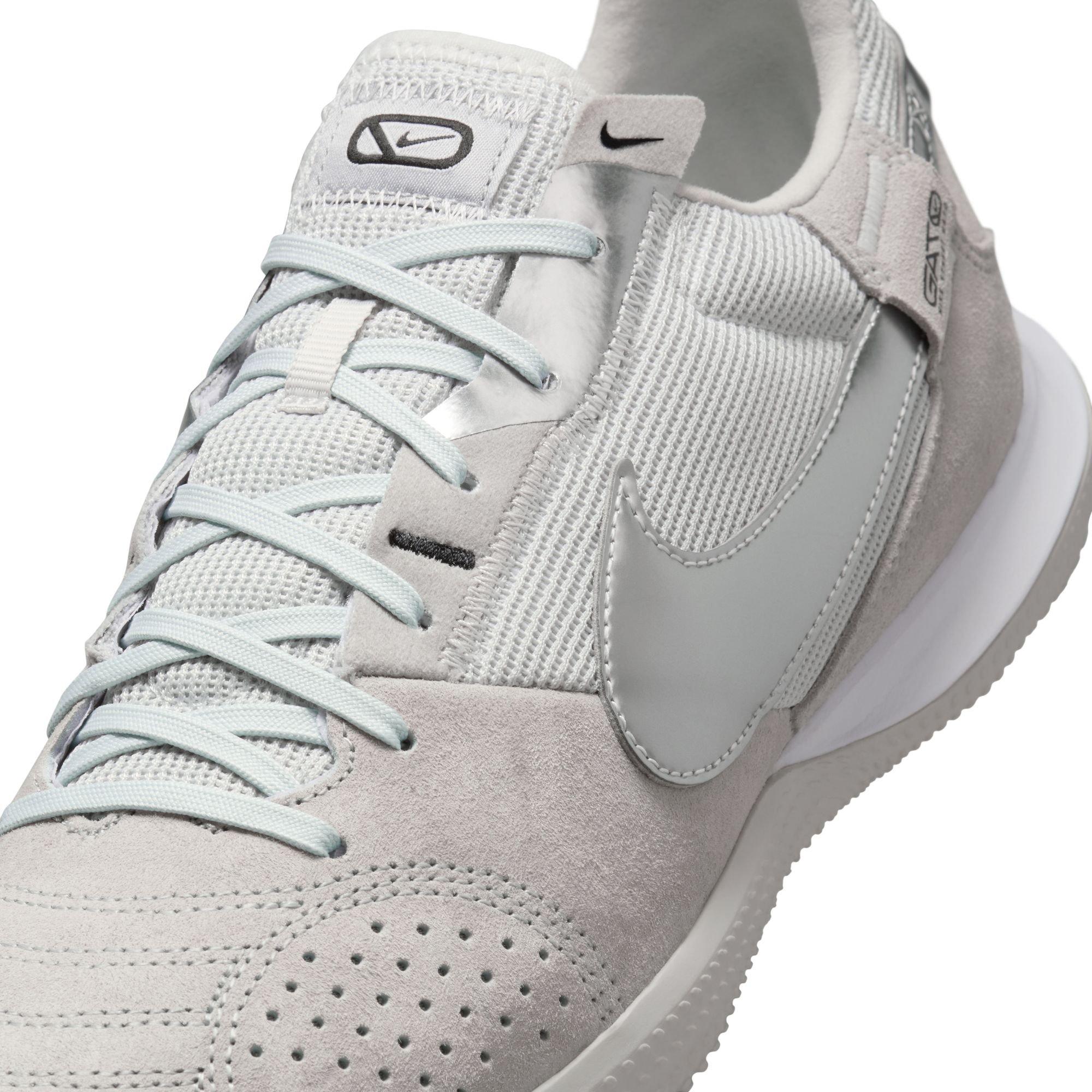 Nike Streetgato Low-Top "Lt Smoke Grey/Metallic Silver" Men's Soccer Shoe - SMOKE Thumbnail View 9