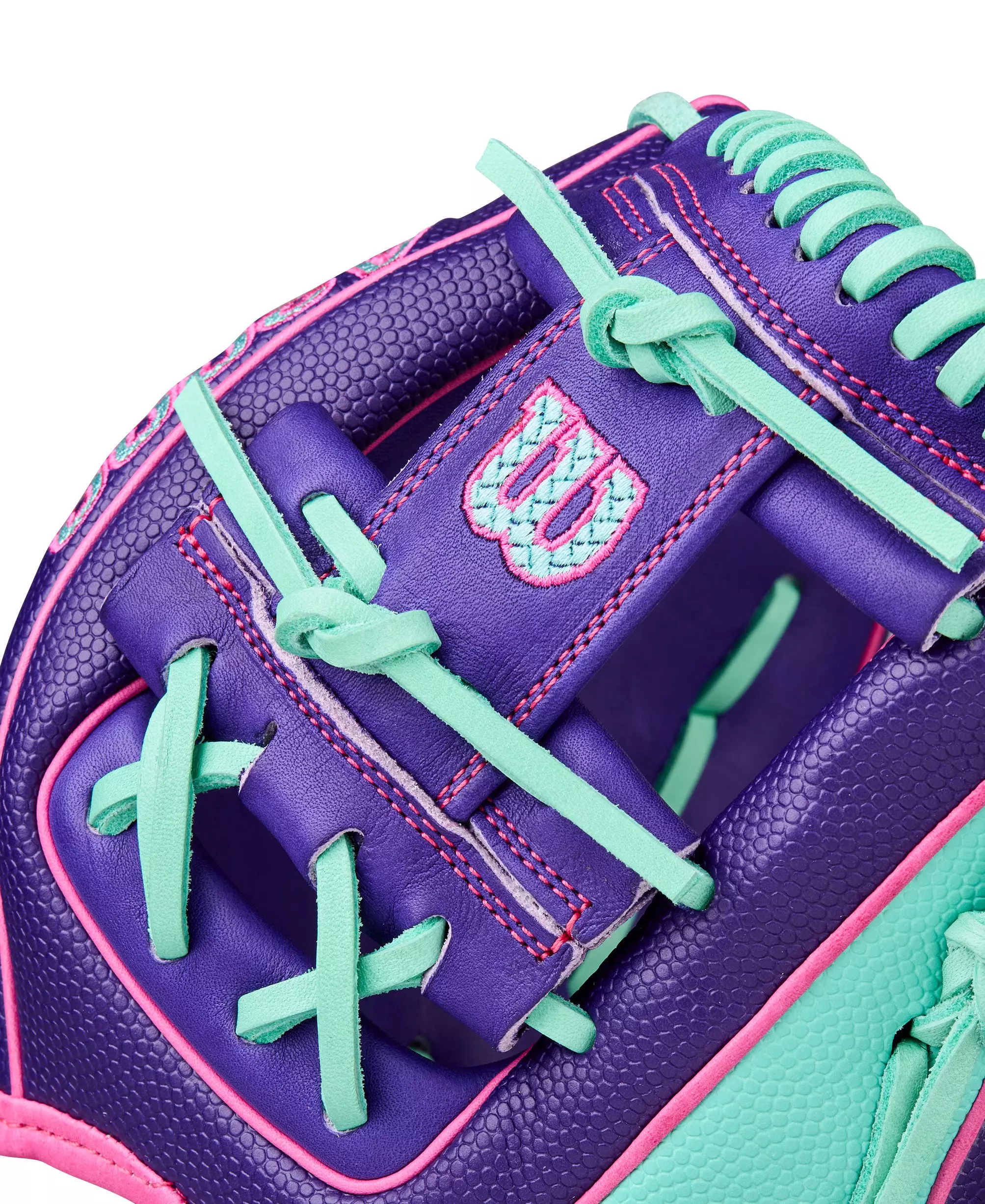 Wilson Winter A2000 DP15SS 11.5” Infield Baseball Glove 2025 - PURPLE/PINK