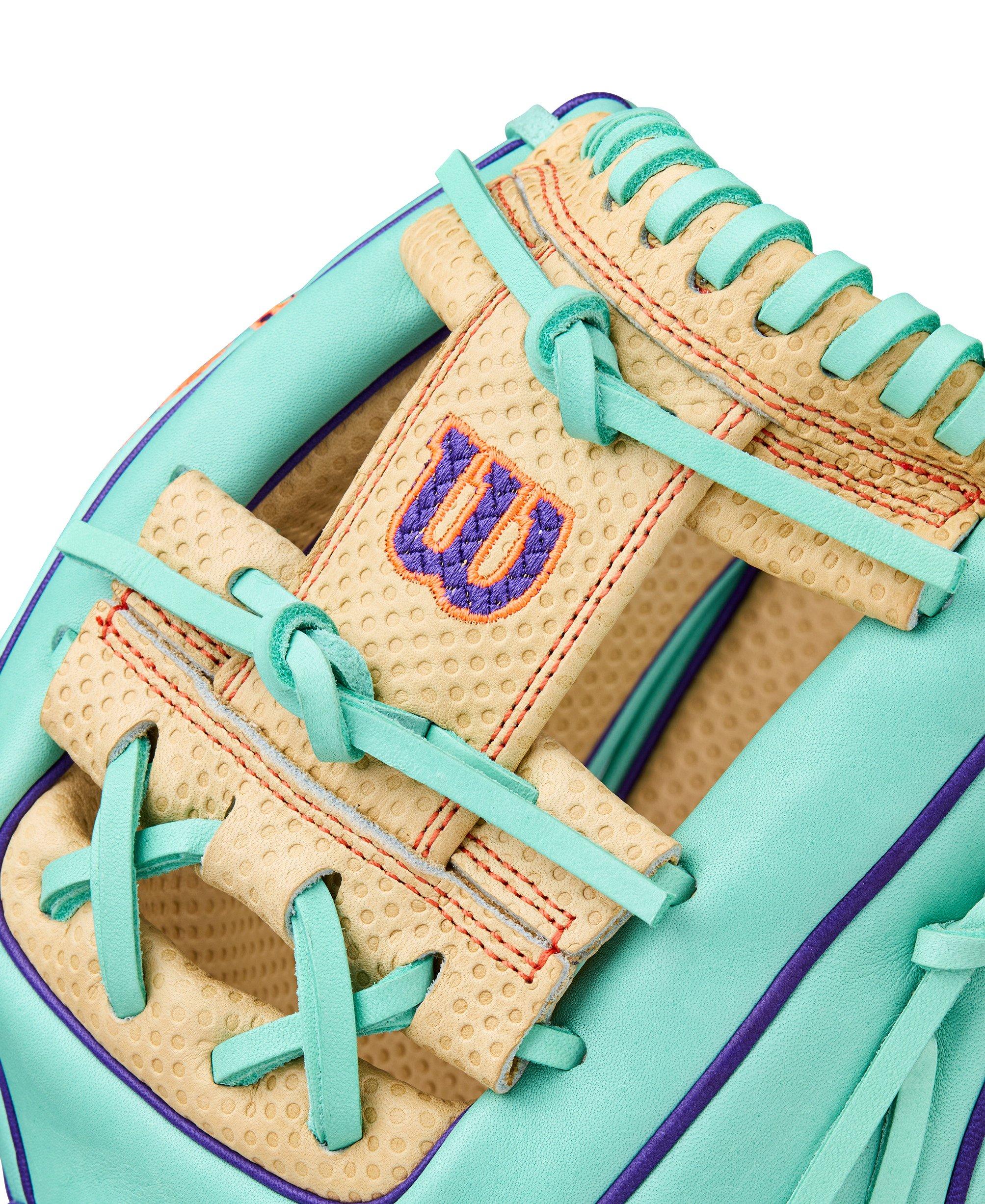 Wilson Winter A2000 SC1786 Spin Control 11.5” 2025 Infield Baseball Glove