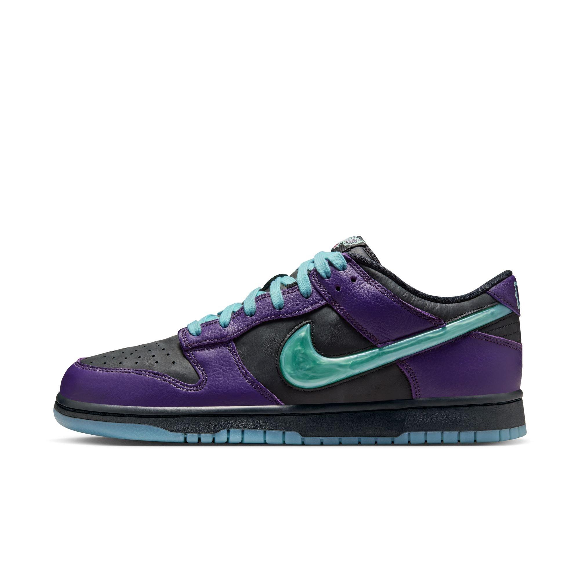 Men's Nike Dunks