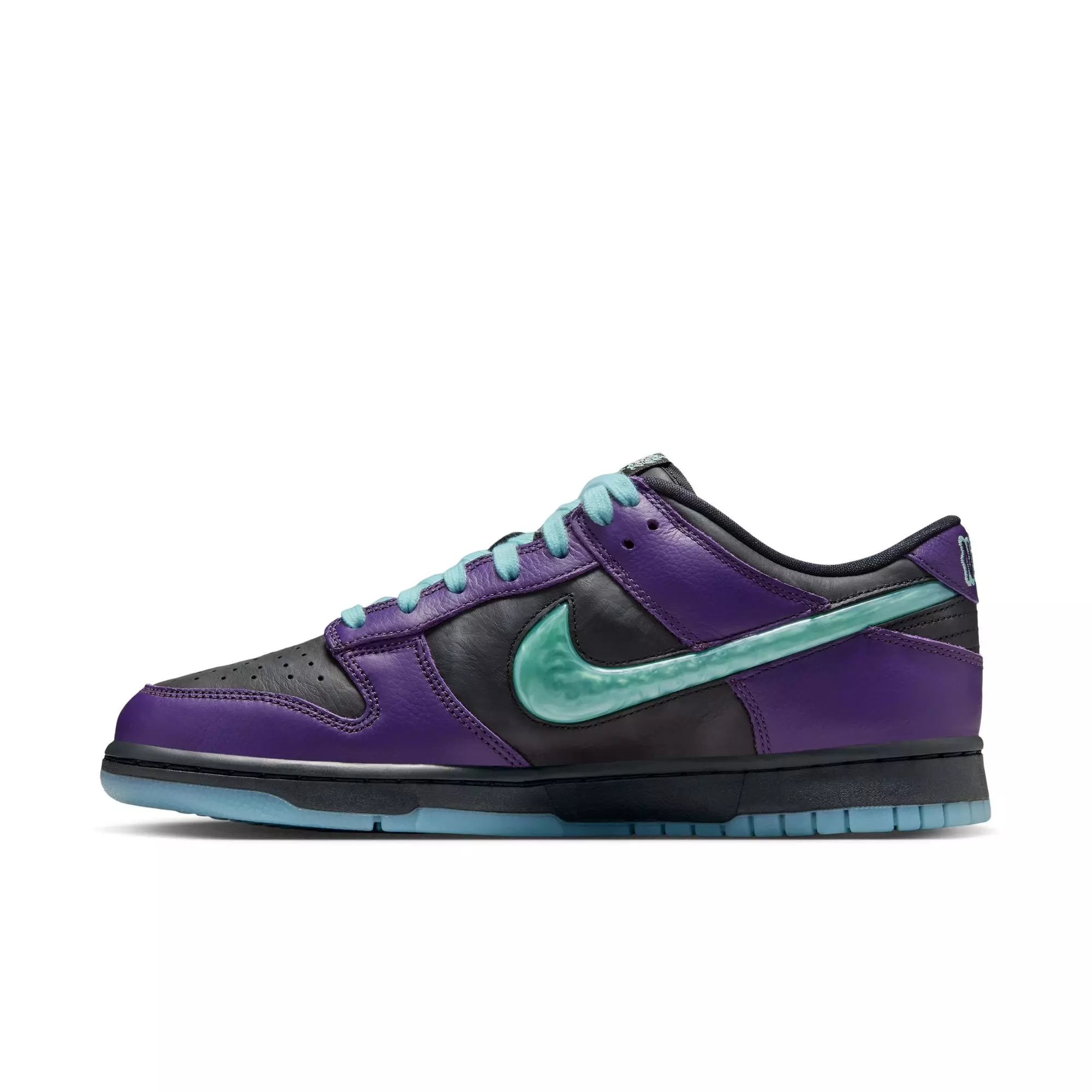 Nike Dunk Low Retro Limited "Black/Artisan Teal/Grand Purple" Men's Shoe - BLACK/PURPLE