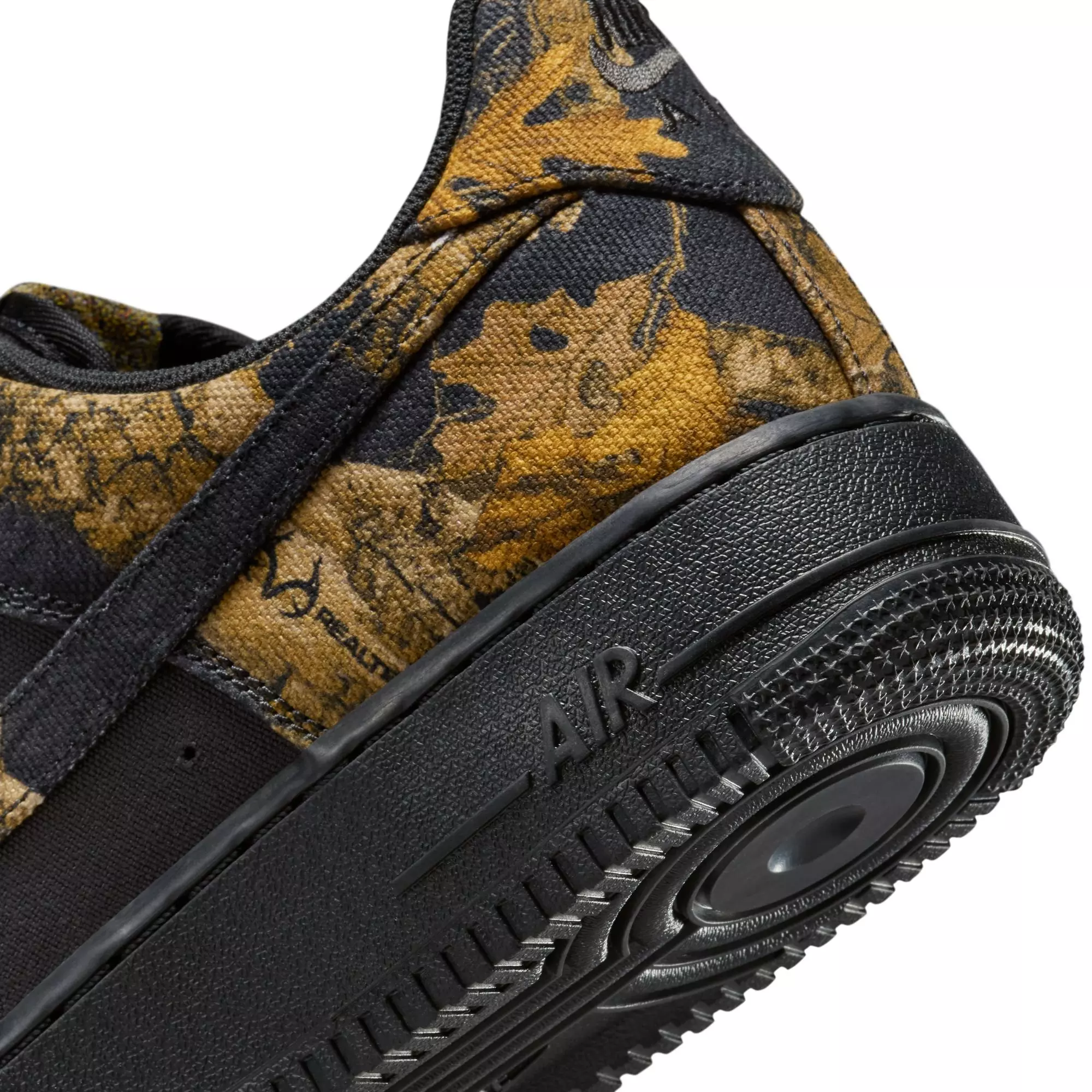 Air Force 1 '07 "Triple Camo" Men's Shoe - CAMO/BLACK