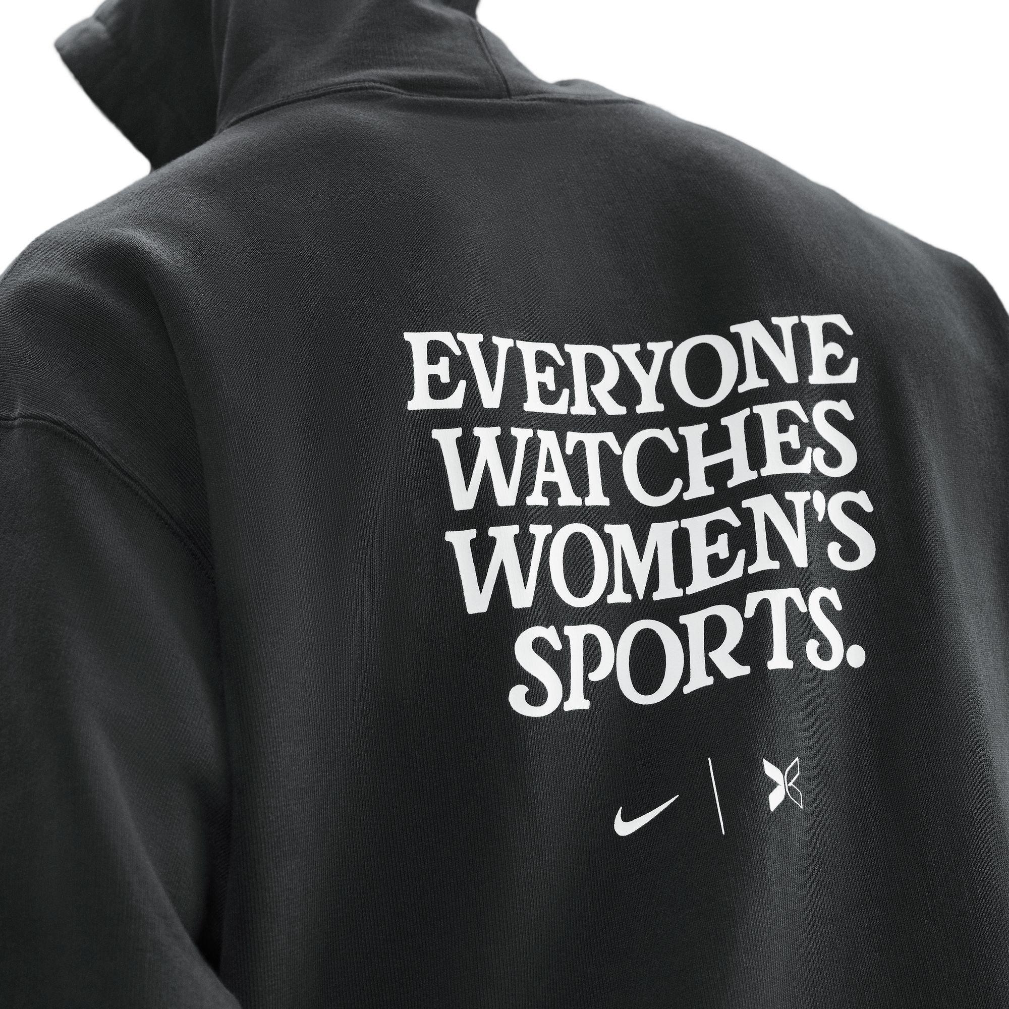 Nike Women's By TOGETHXR Everyone Watches Women's Sports&trade; Pullover Hoodie - BLACK Thumbnail View 3