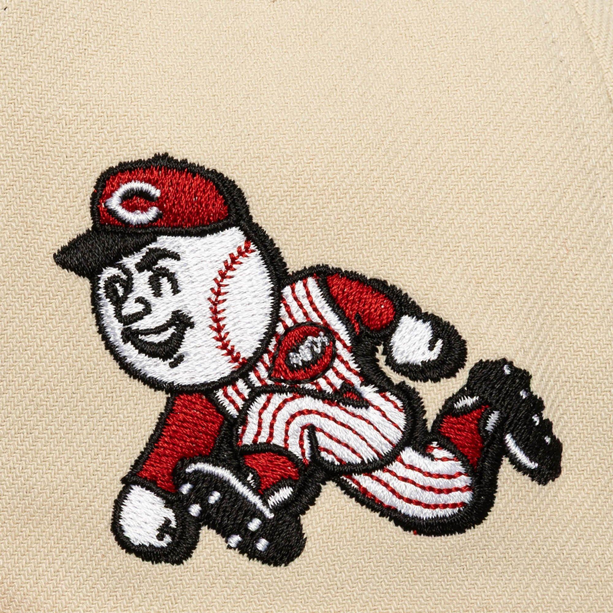 Mitchell & Ness Cincinnati Reds Across Board Snapback Hat-Cream