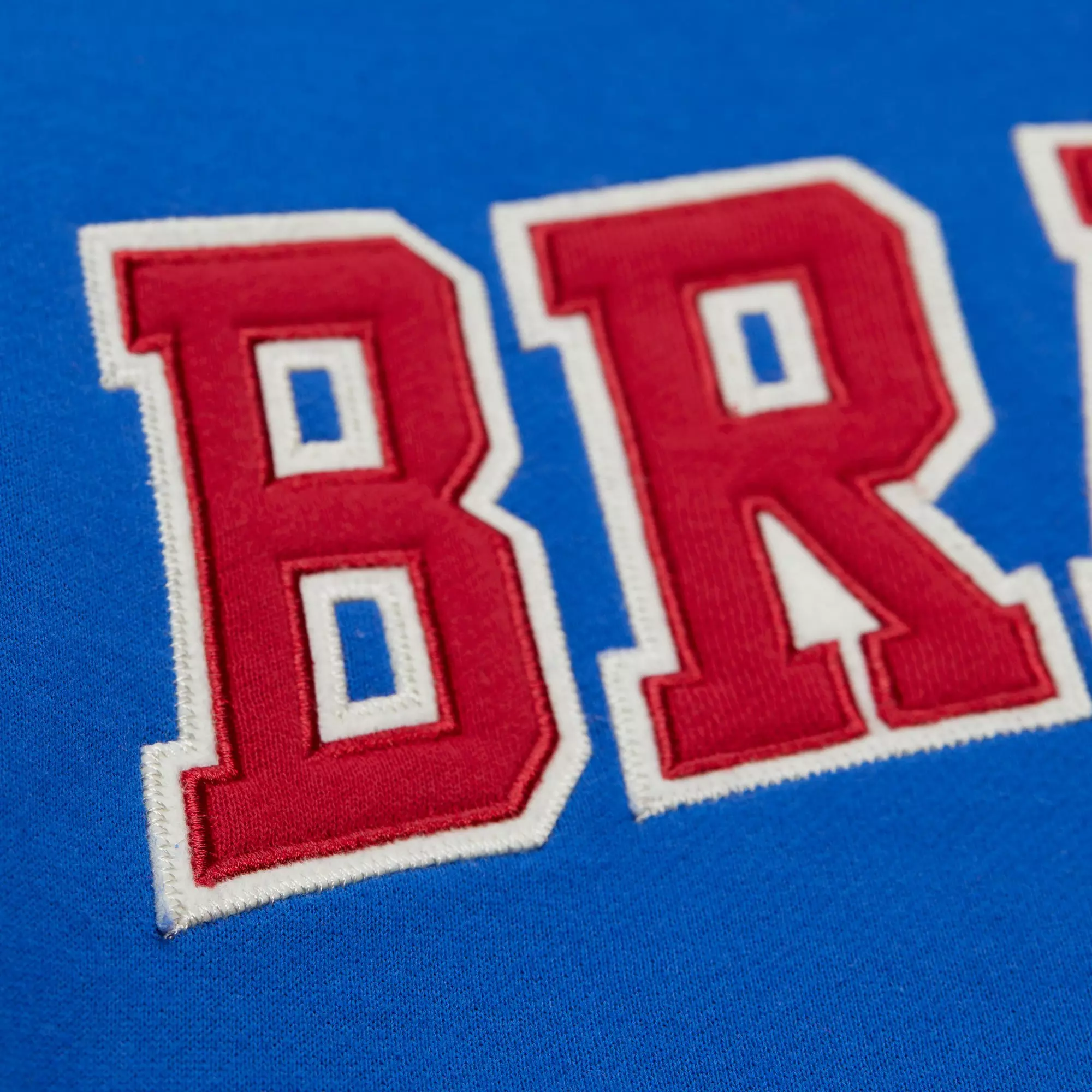 Mitchell & Ness Atlanta Braves Courtside Fleece Jacket-Royal - ROYAL