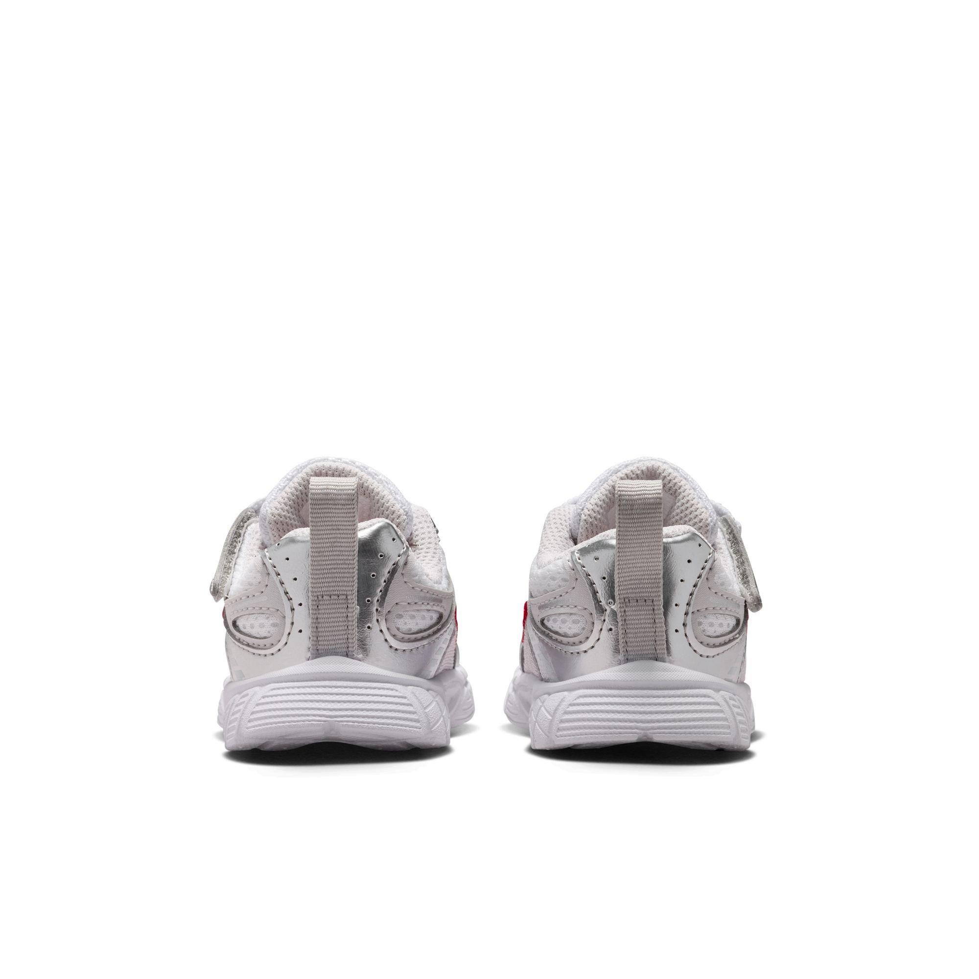 Nike V5 RNR Toddler Boys' "White/Black/Gym Red/Vast Grey" Shoe