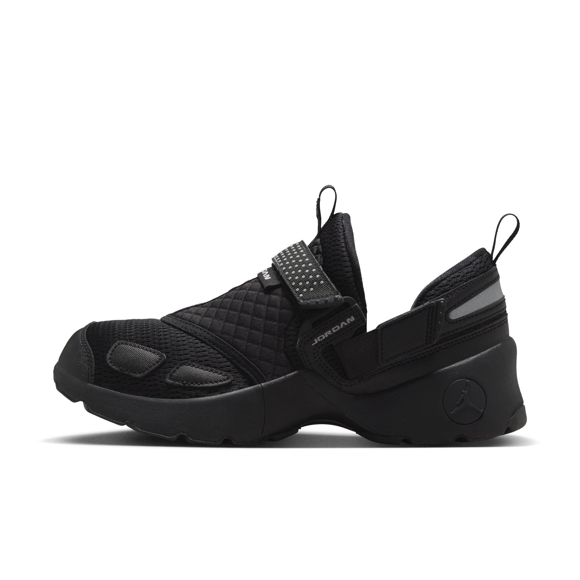 Jordan Trunner LX "Black" Women's Shoe - BLACK Thumbnail View 7