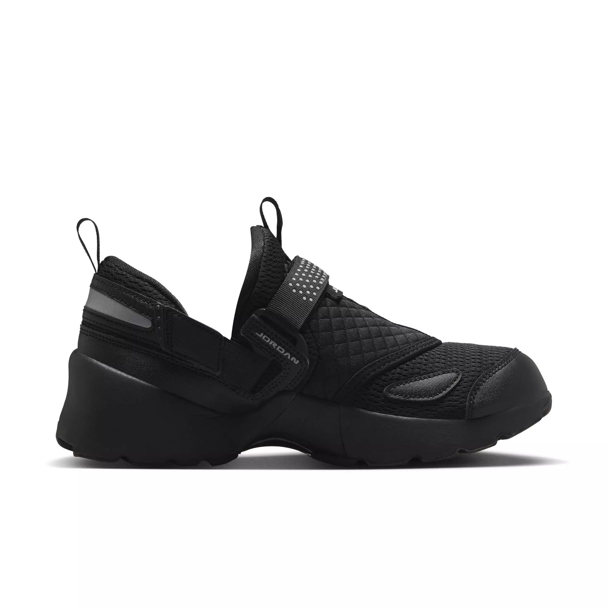 Jordan Trunner LX "Black" Women's Shoe - BLACK