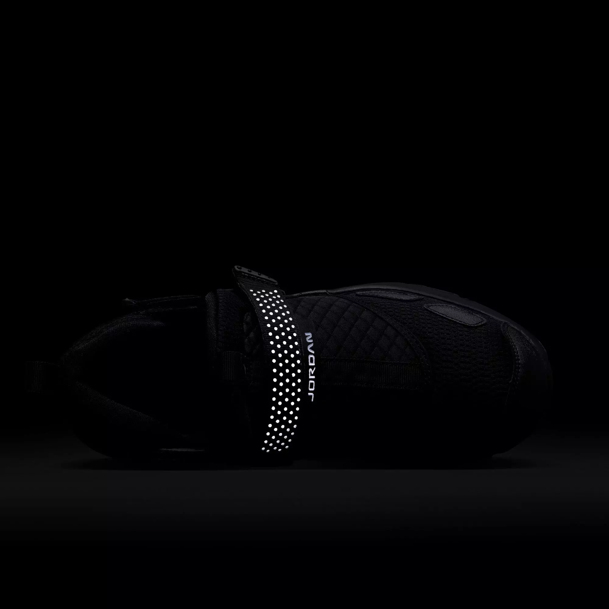 Jordan Trunner LX "Black" Women's Shoe - BLACK