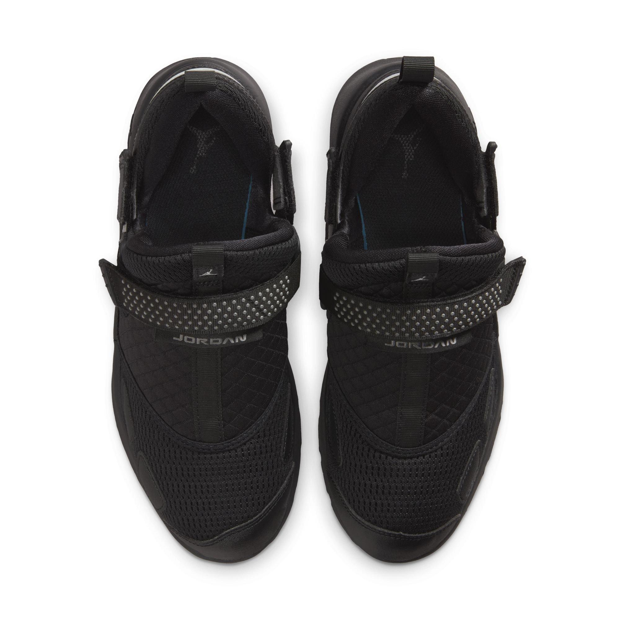 Jordan Trunner LX "Black" Women's Shoe - BLACK Thumbnail View 10