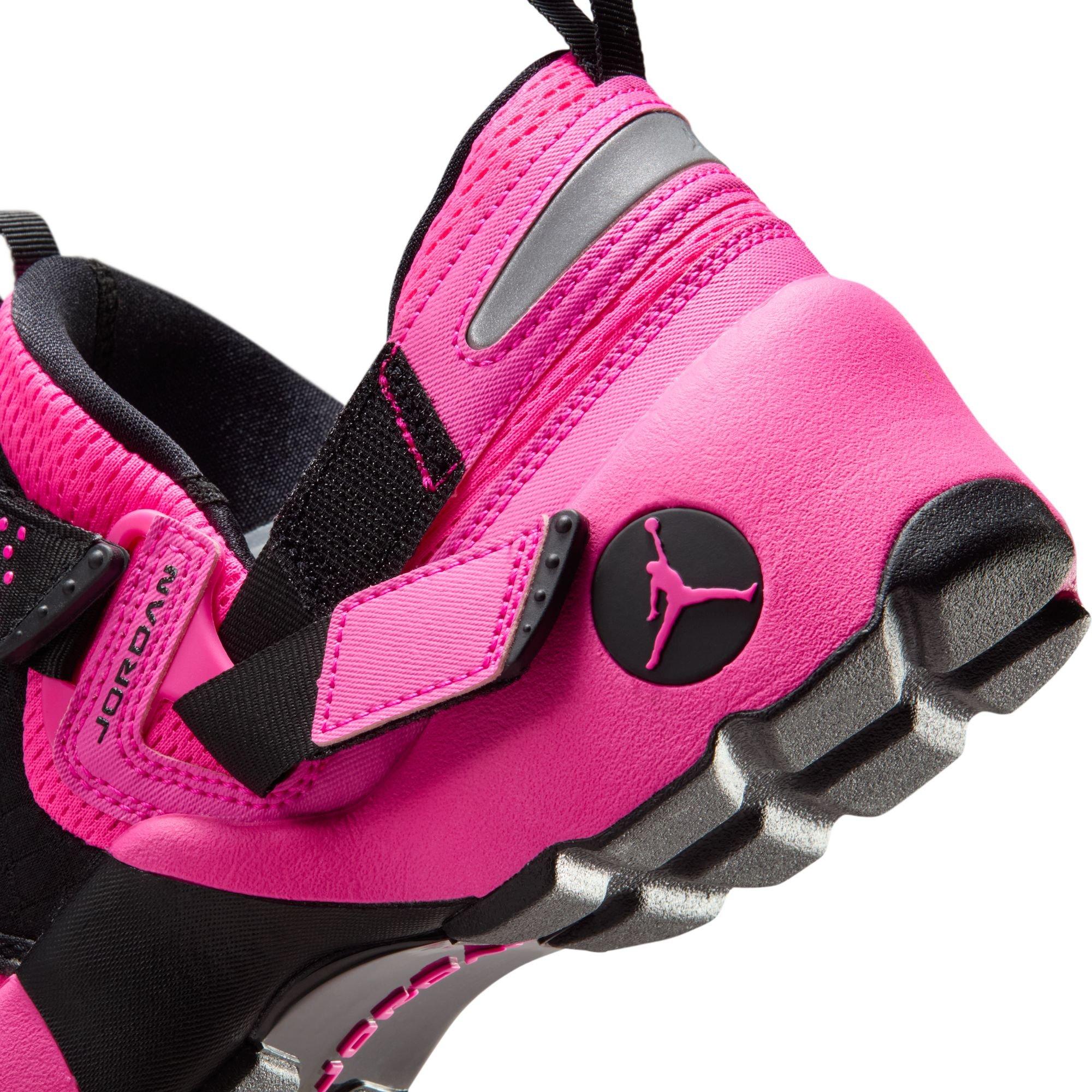Jordan Trunner LX "Pink Blast/Black/Reflective SLVR" Women's Shoe - PINK/BLACK Thumbnail View 11