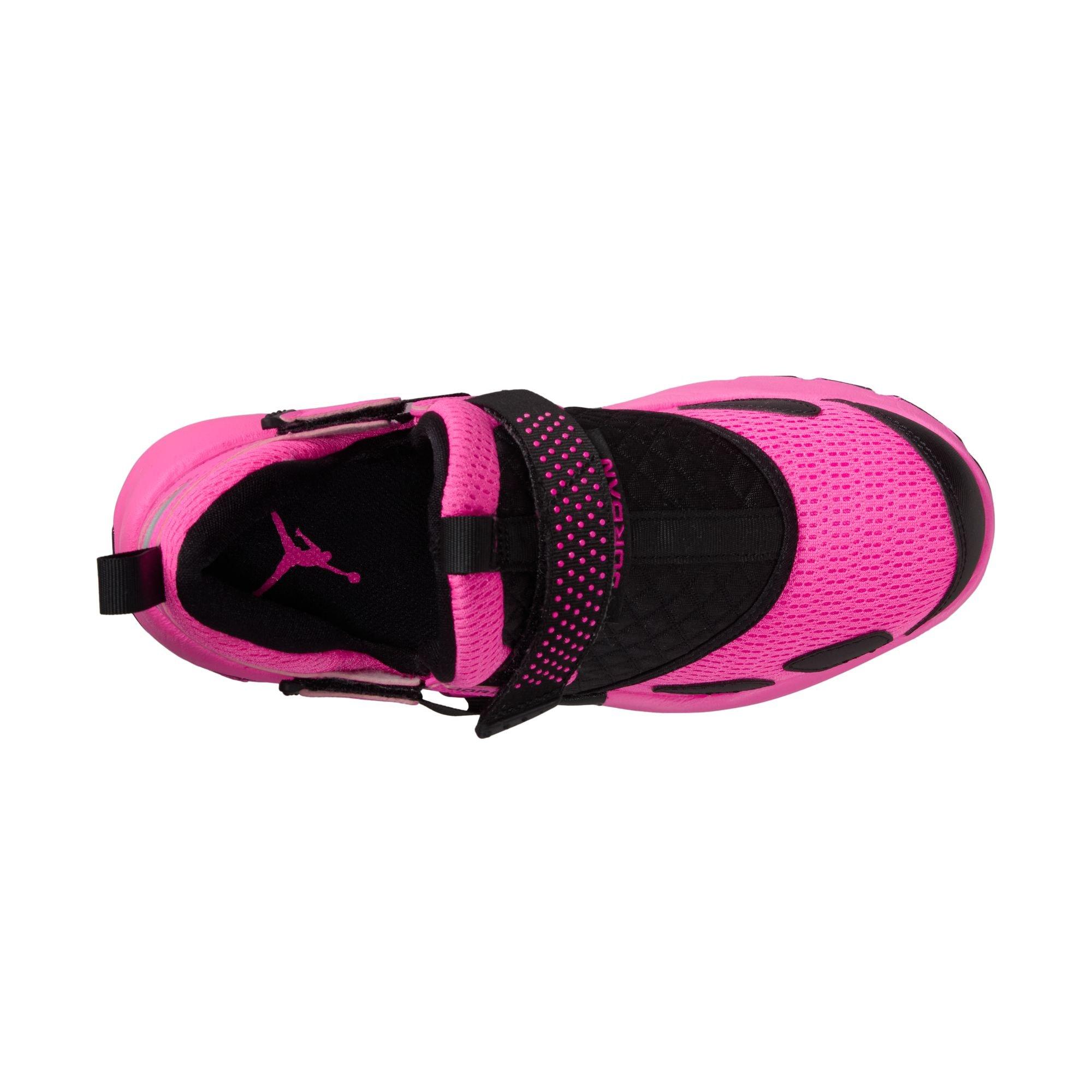 Jordan Trunner LX "Pink Blast/Black/Reflective SLVR" Women's Shoe - PINK/BLACK Thumbnail View 8