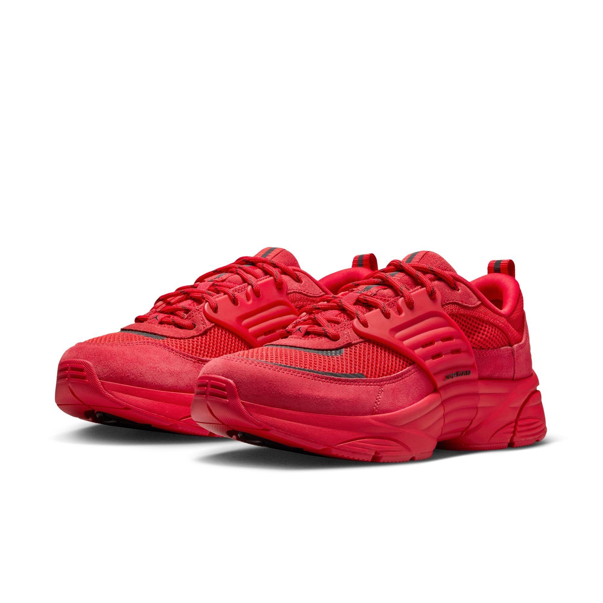 Jordan Trunner "University Red" Men's Shoe - UNIVERSITY RED/BLACK Thumbnail View 3