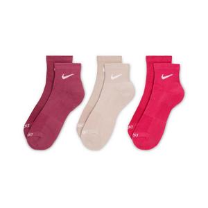 Nike Everyday Plus Cushioned Training Ankle Socks (3 Pairs)-Pink
