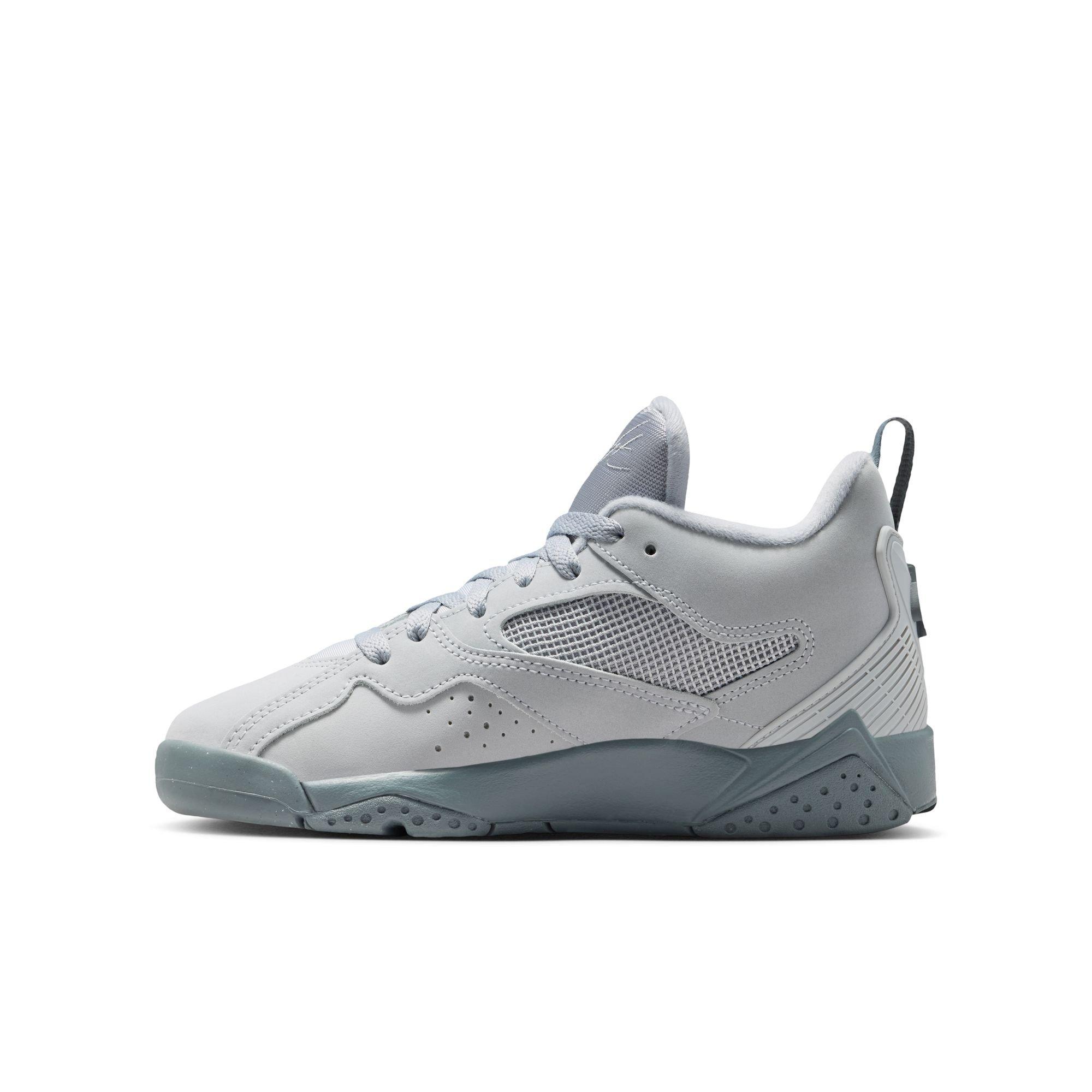 Jordan MVP 92 Grade School Boys' "Wolf Grey/Cool Grey/Varsity Red" Shoe