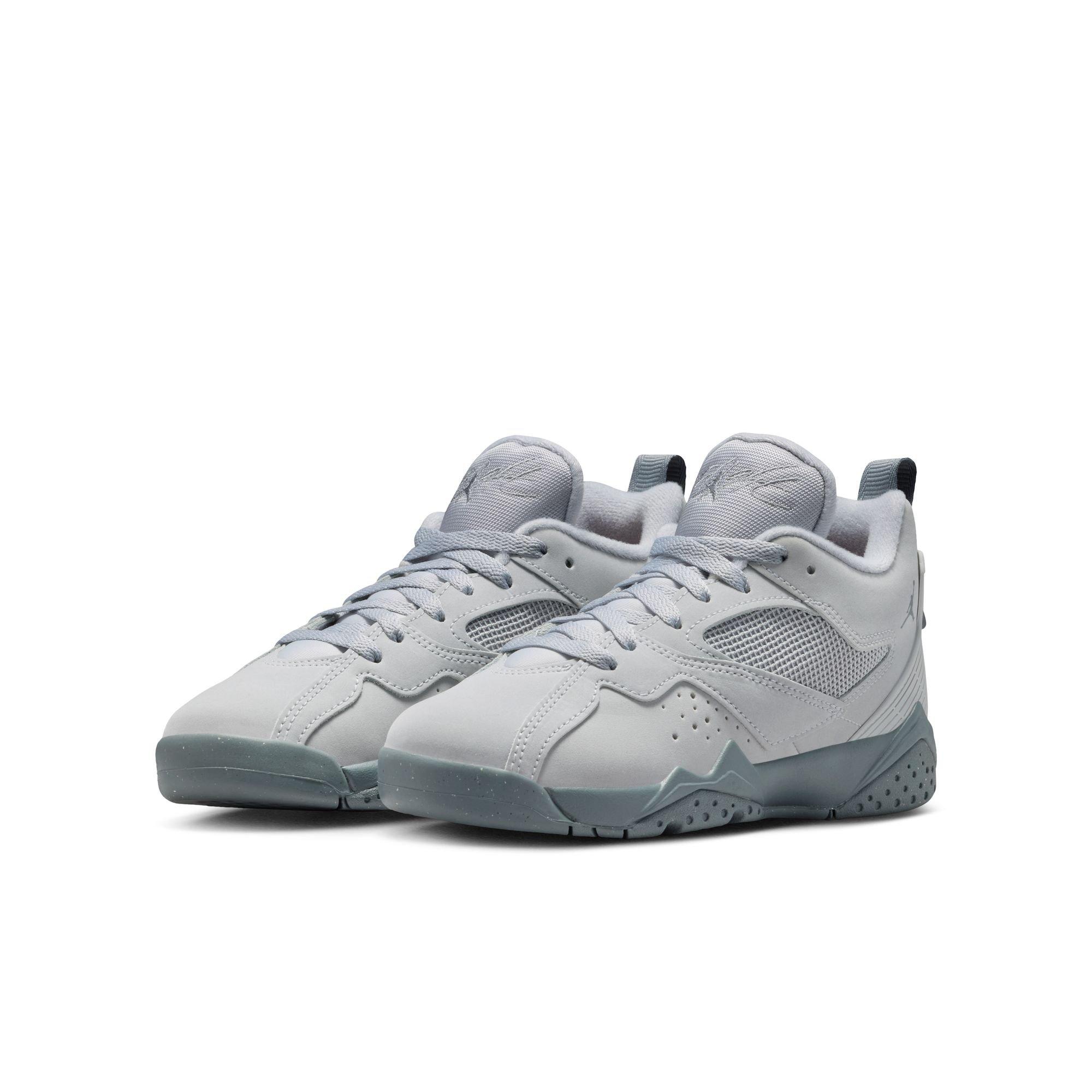 Jordan MVP 92 Grade School Boys' "Wolf Grey/Cool Grey/Varsity Red" Shoe
