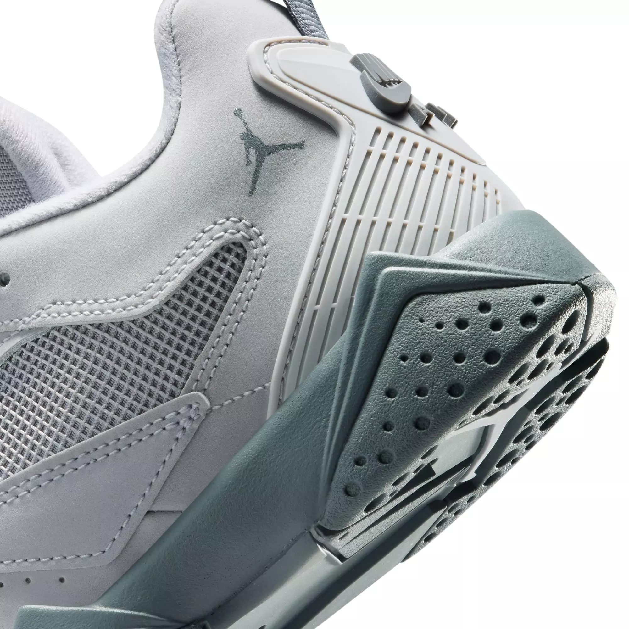 Jordan MVP 92 "Wolf Grey/Cool Grey/Varsity Red" Grade School Boys' Shoe - GREY