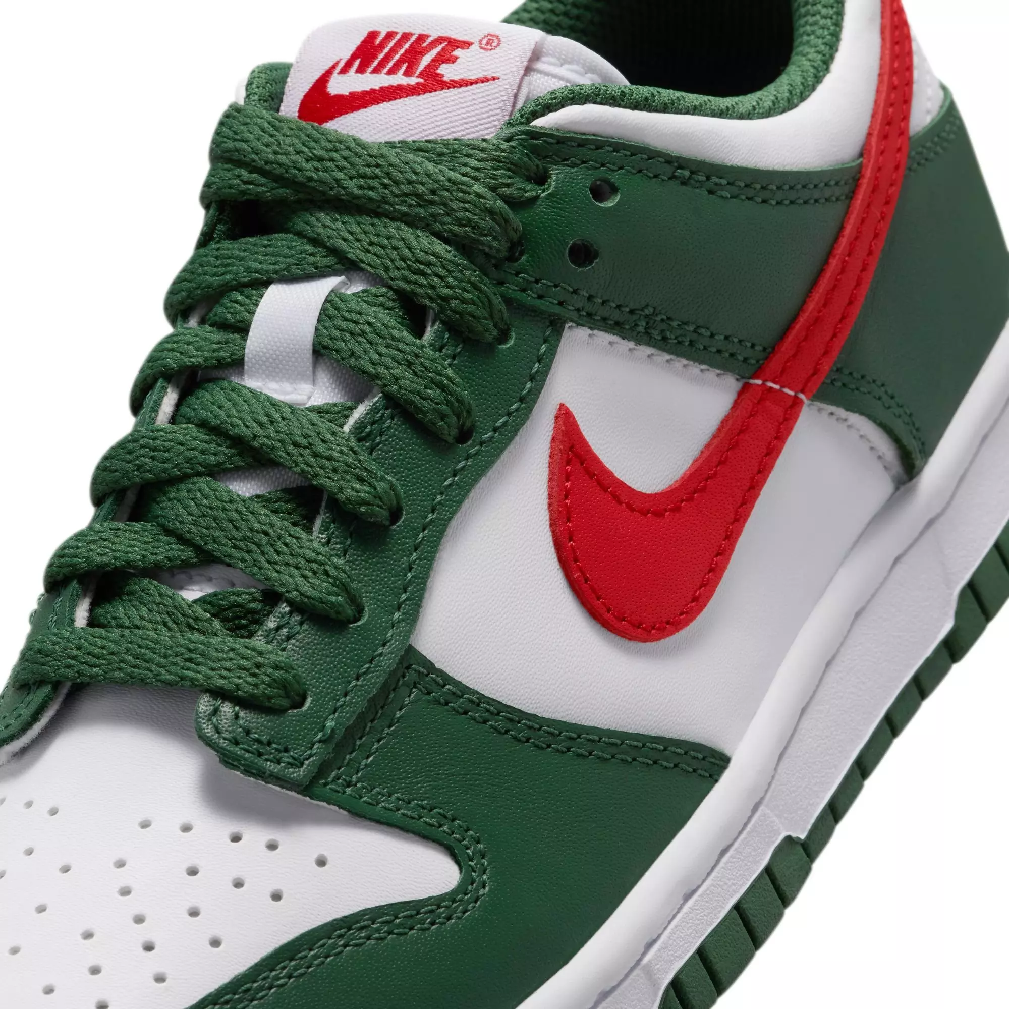 Nike Dunk Low "Fir/University Red/White" Grade School Boys' Shoe - GREEN/RED
