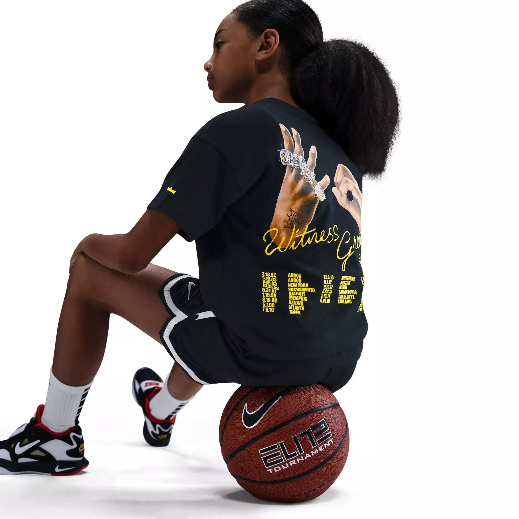 Nike Big Kids' LeBron Uncharted Max90 Basketball Tee - BLACK