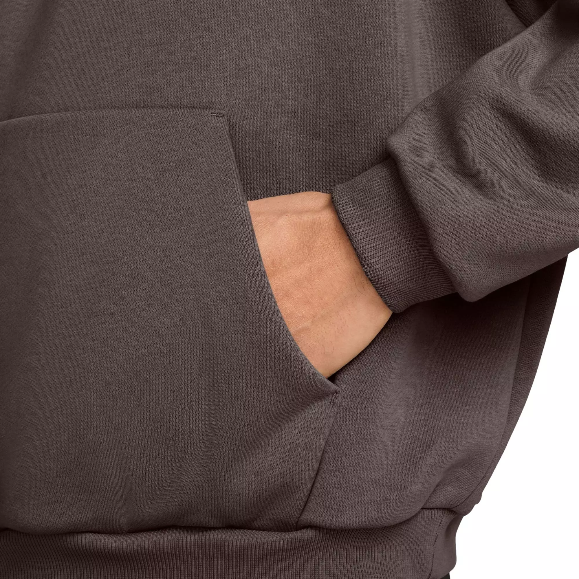 Nike Men's Standard Issue Therma-FIT Brushed Basketball Pullover Hoodie - Dark Brown - DARK BROWN