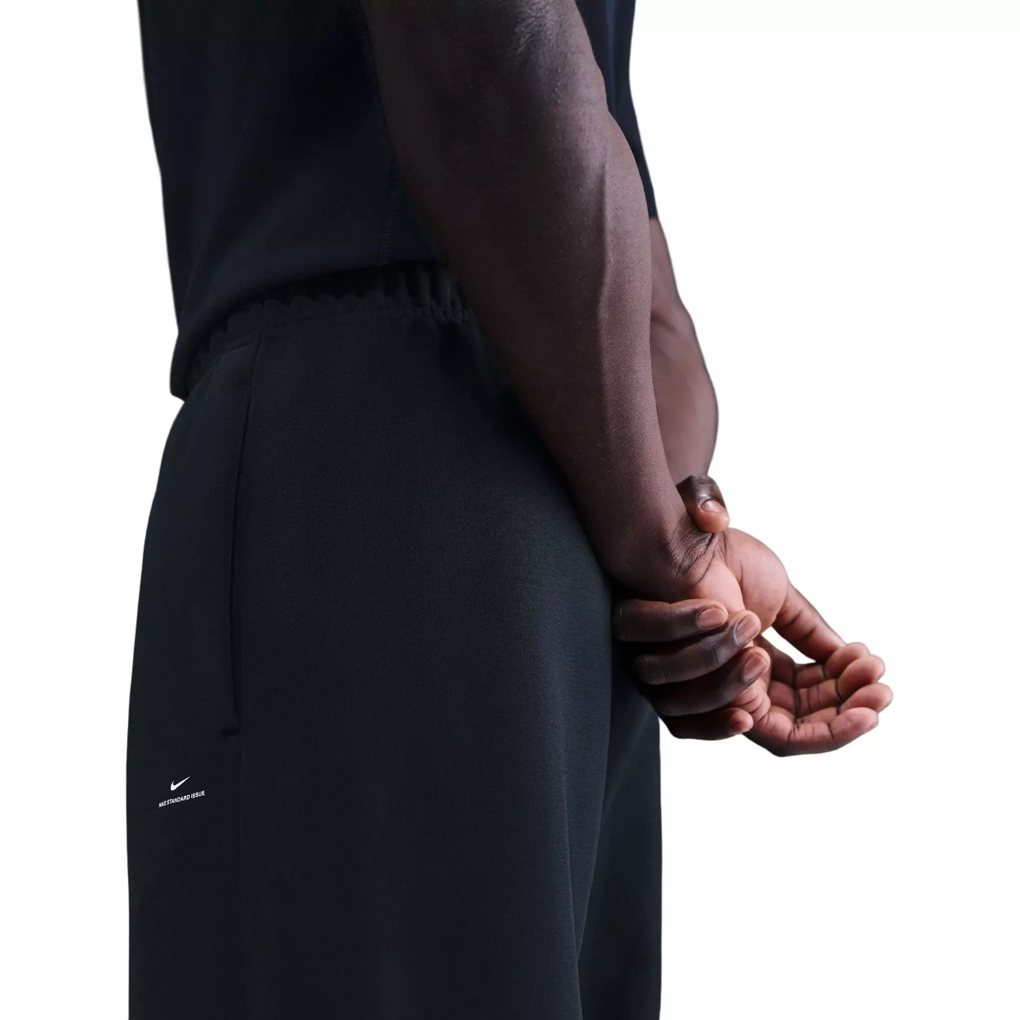 Nike Men's Standard Issue Brushed Open Hem Pants - Black - BLACK