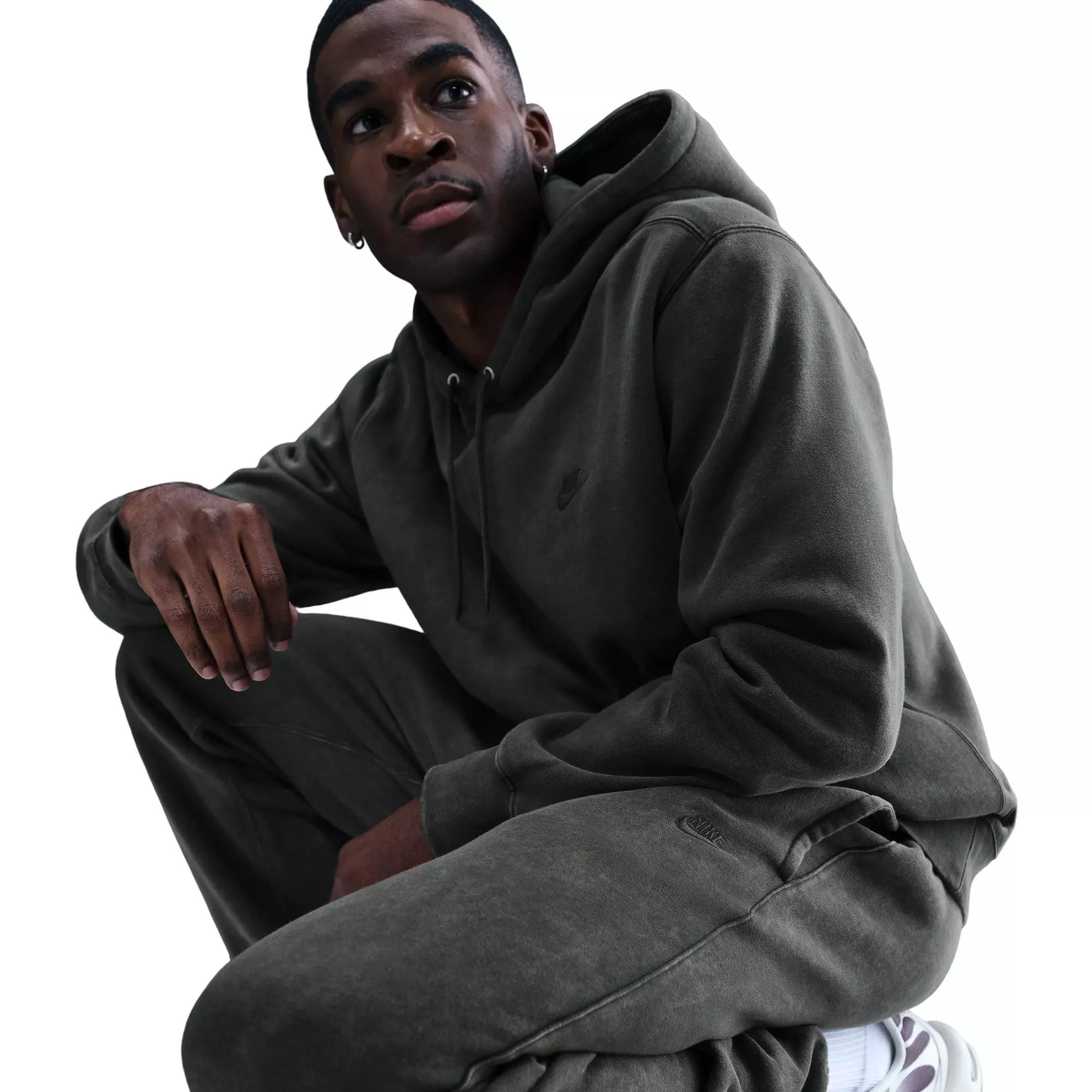 Nike Men's Sportswear Club Washed Cuffed Fleece Pants - Dark Grey - DARK GREY