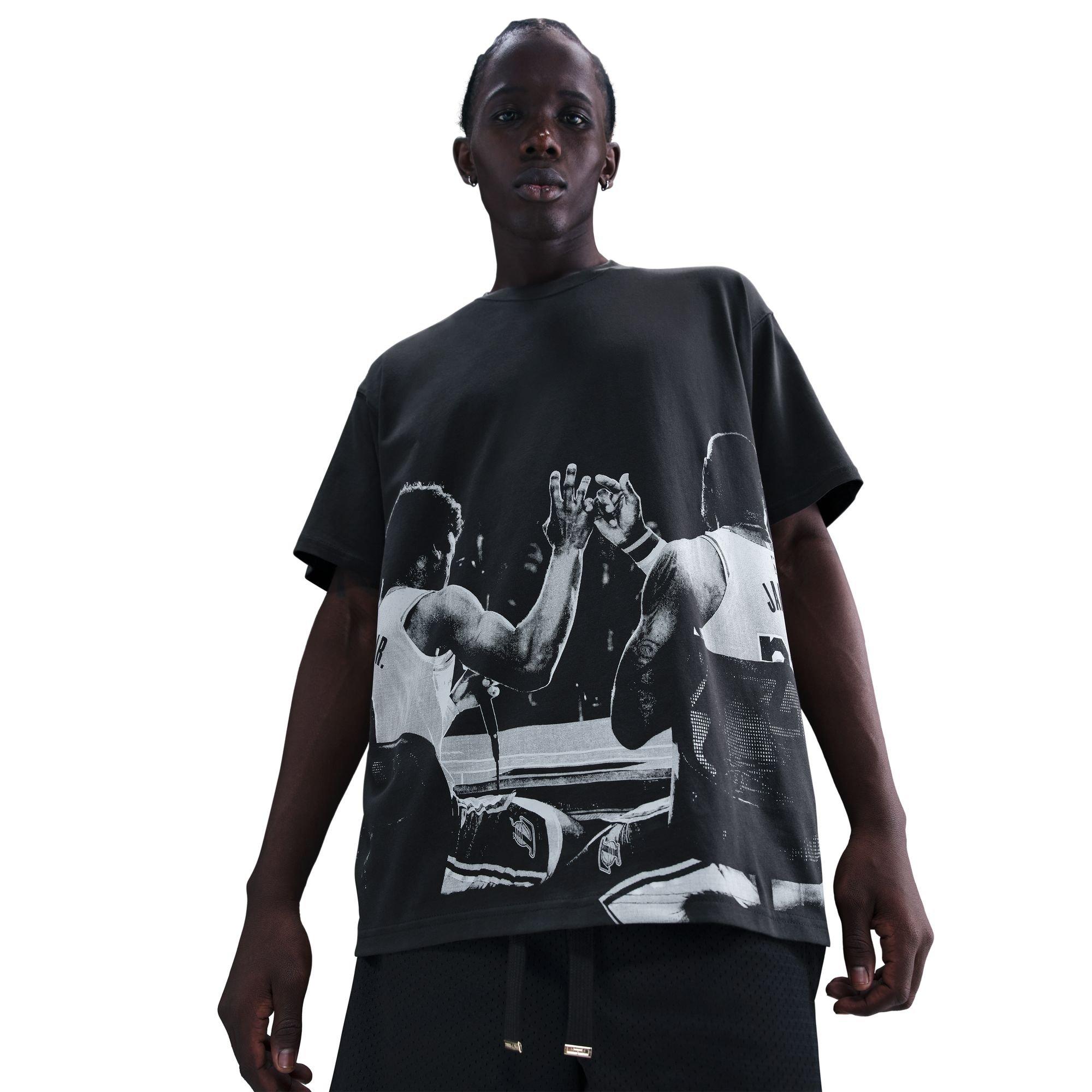 Nike LeBron Max90 "Chosen One" Men's Basketball T-Shirt - DARK GREY Thumbnail View 1