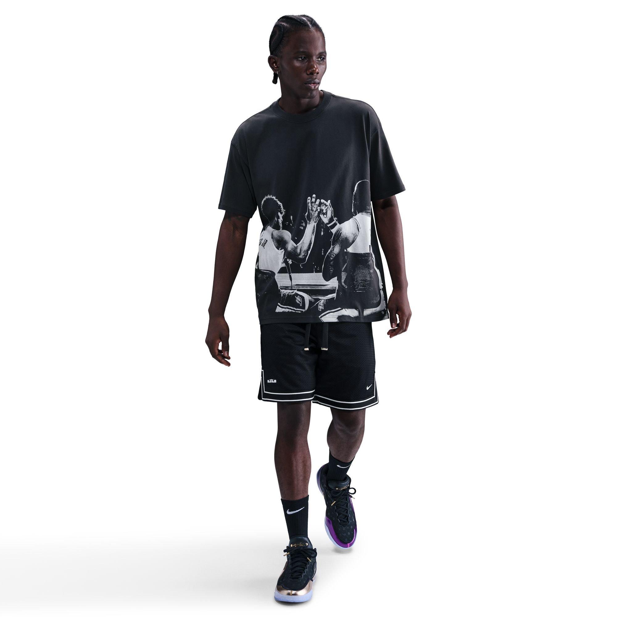 SNELOS Sneaker Lover Graphic T-Shirt For Men | Streetwear Cotton Tee In Black Red - View #4