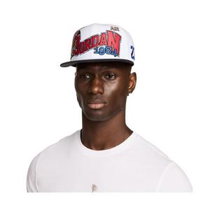 Jordan Basketball Pro Snapback Cap-White