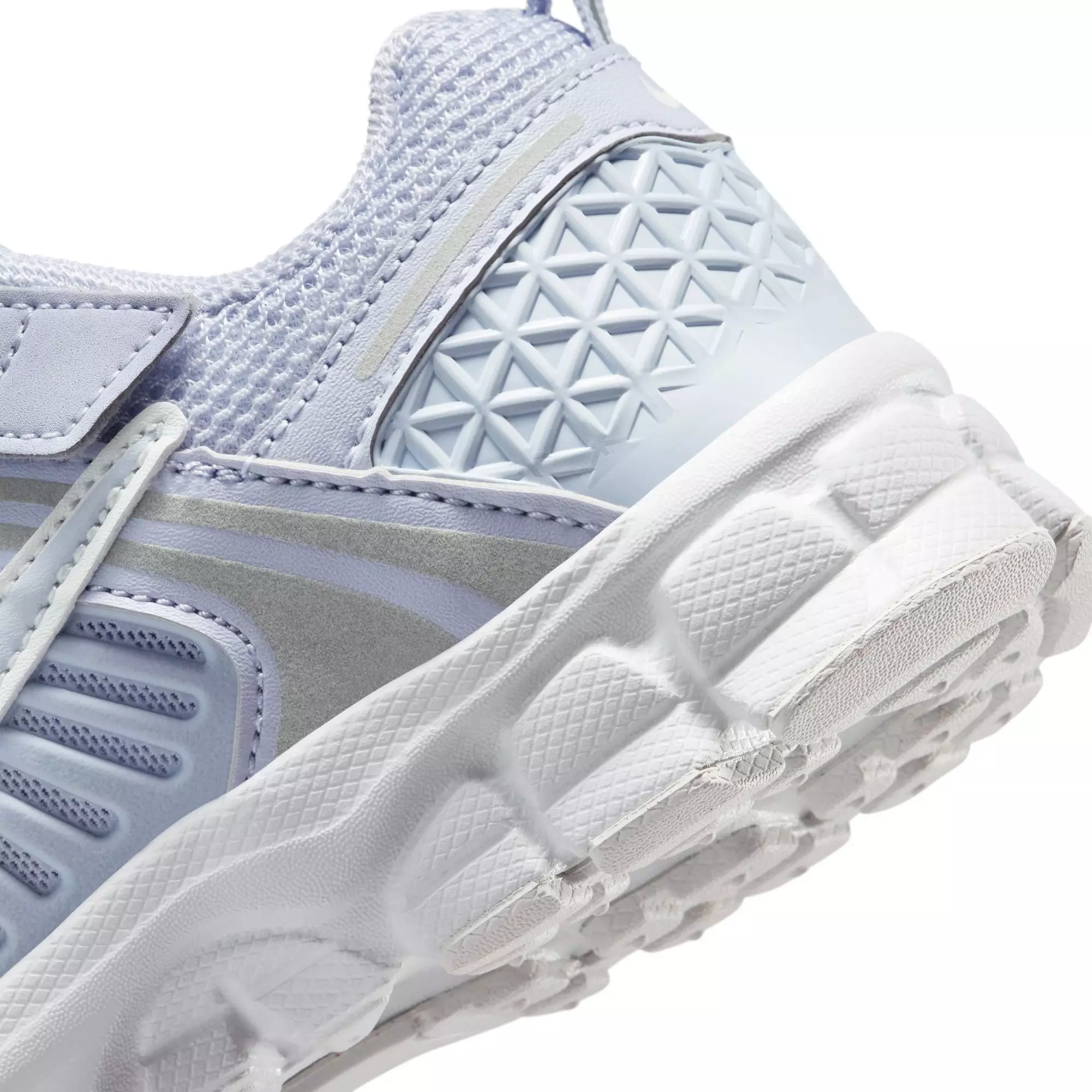 Nike Vomero 5 "Ghost/Summit White/Platinum Tint" Preschool Girls' Shoe - BLUE