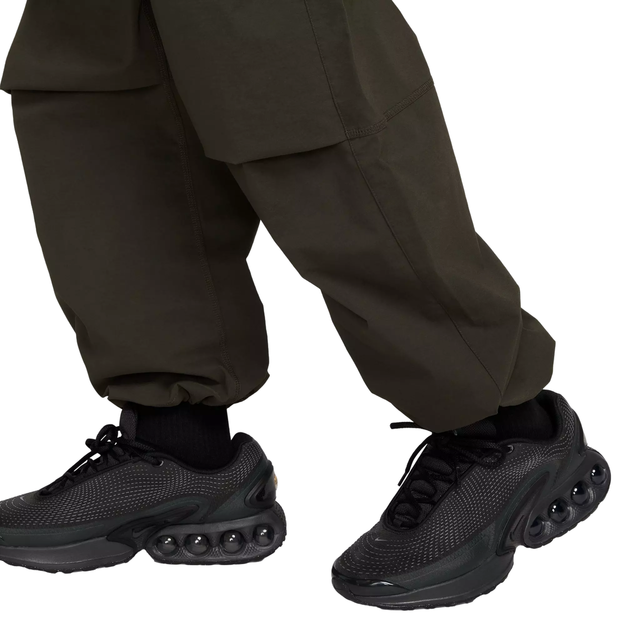 Nike Men's Tech Woven Oversized Pants - Green - GREEN