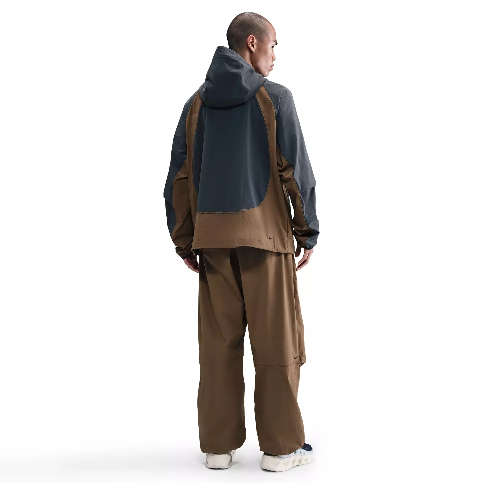 Nike Men's Tech Woven Oversized Pants - Brown/Black - BROWN/BLACK