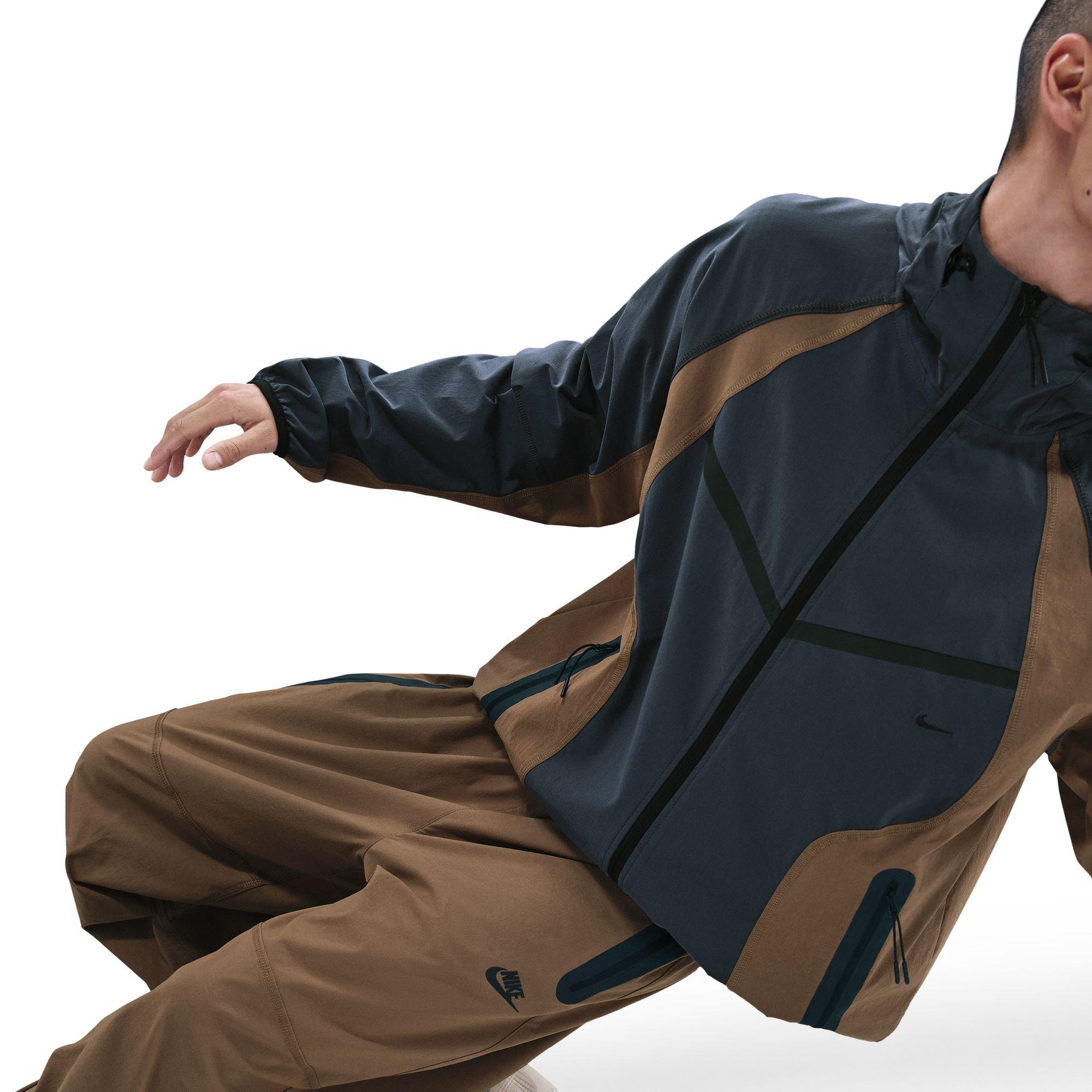 Nike Men's Tech Woven Oversized Pants - Brown/Black - BROWN/BLACK Thumbnail View 5