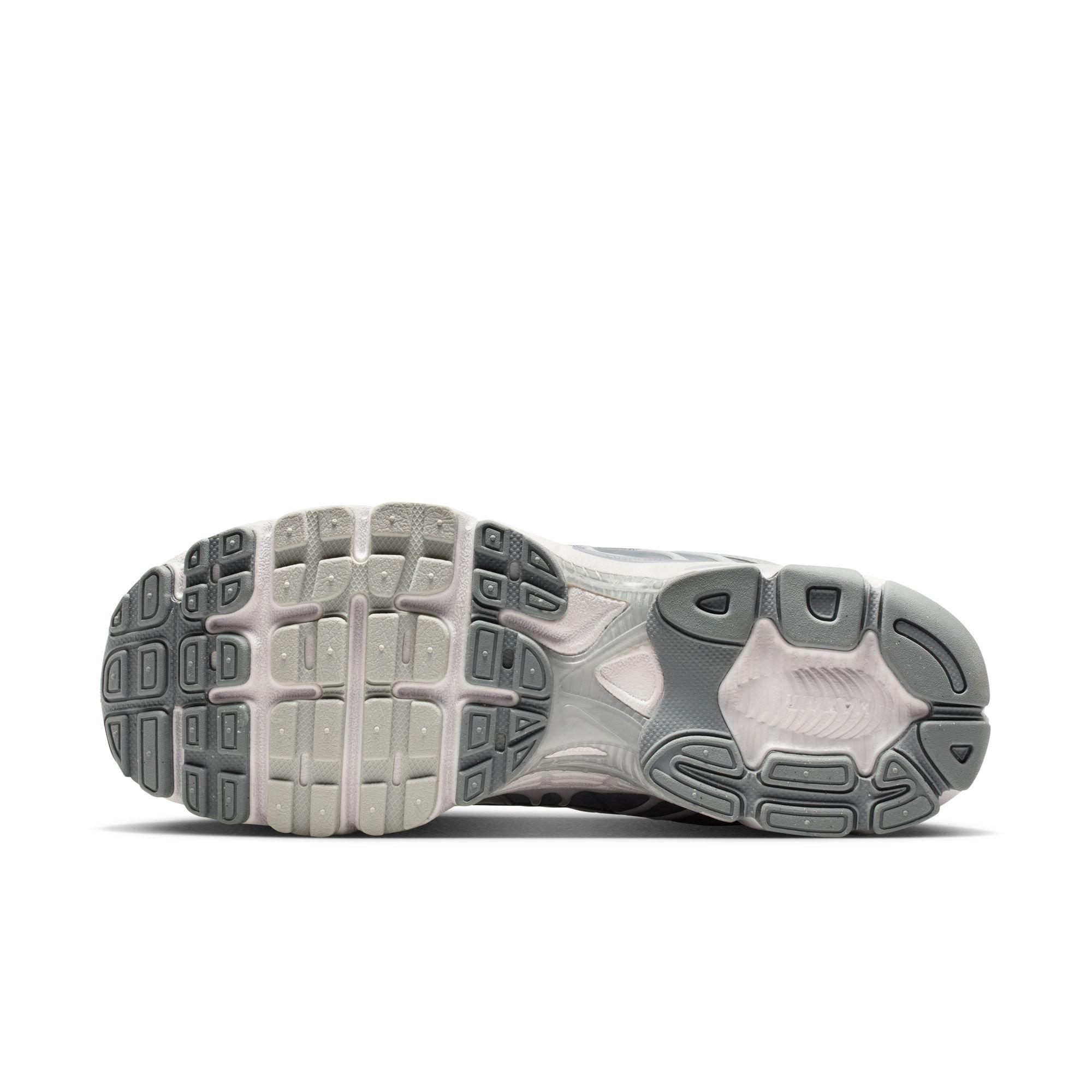 Nike Air Max Moto 2K "Wolf Grey/Vast Grey/Cool Grey" Men's Shoe - GREY Thumbnail View 8