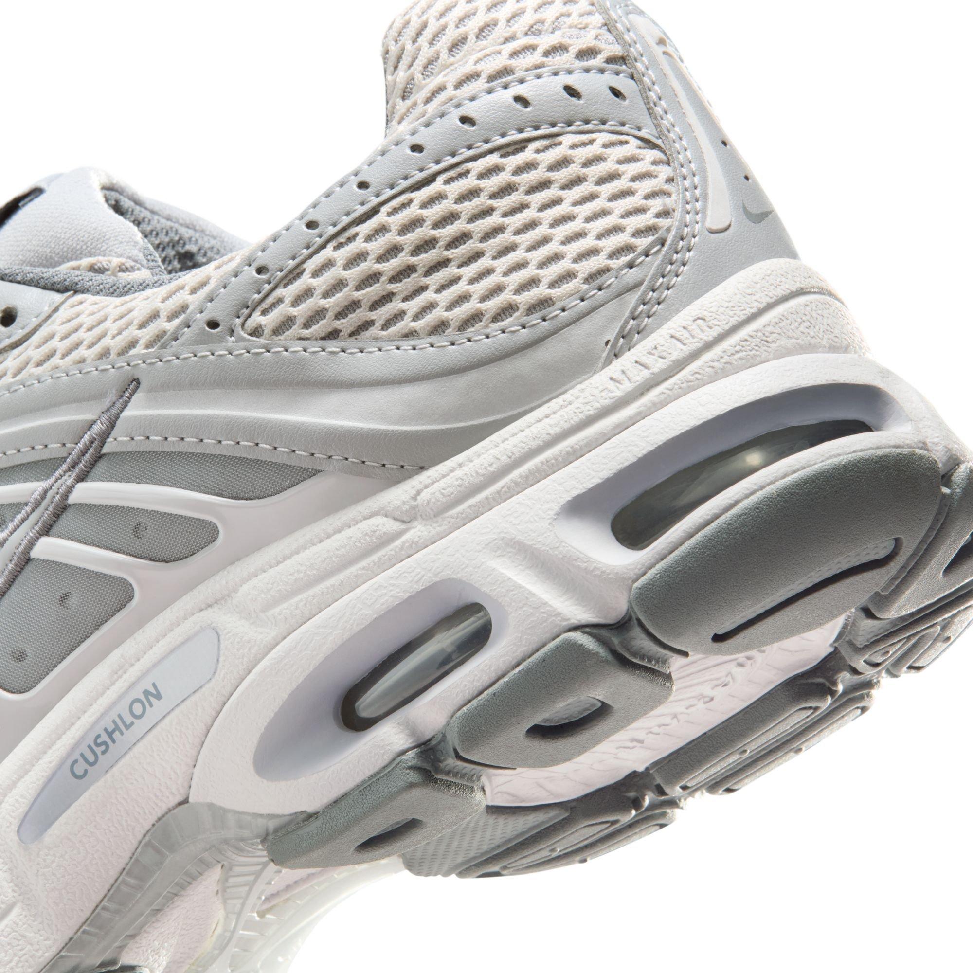 Nike Air Max Moto 2K "Wolf Grey/Vast Grey/Cool Grey" Men's Shoe - GREY Thumbnail View 10