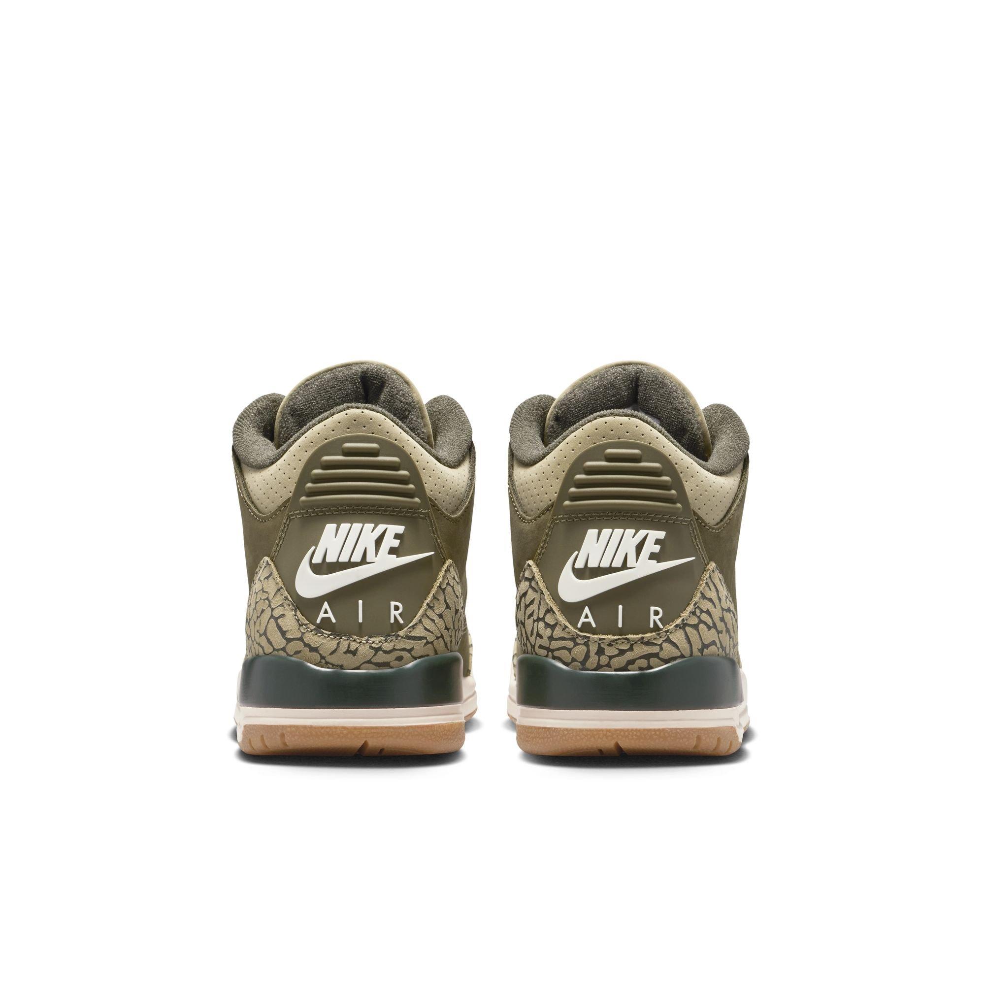 Jordan 3 Retro Grade School Kids' "Family Affair" Shoe