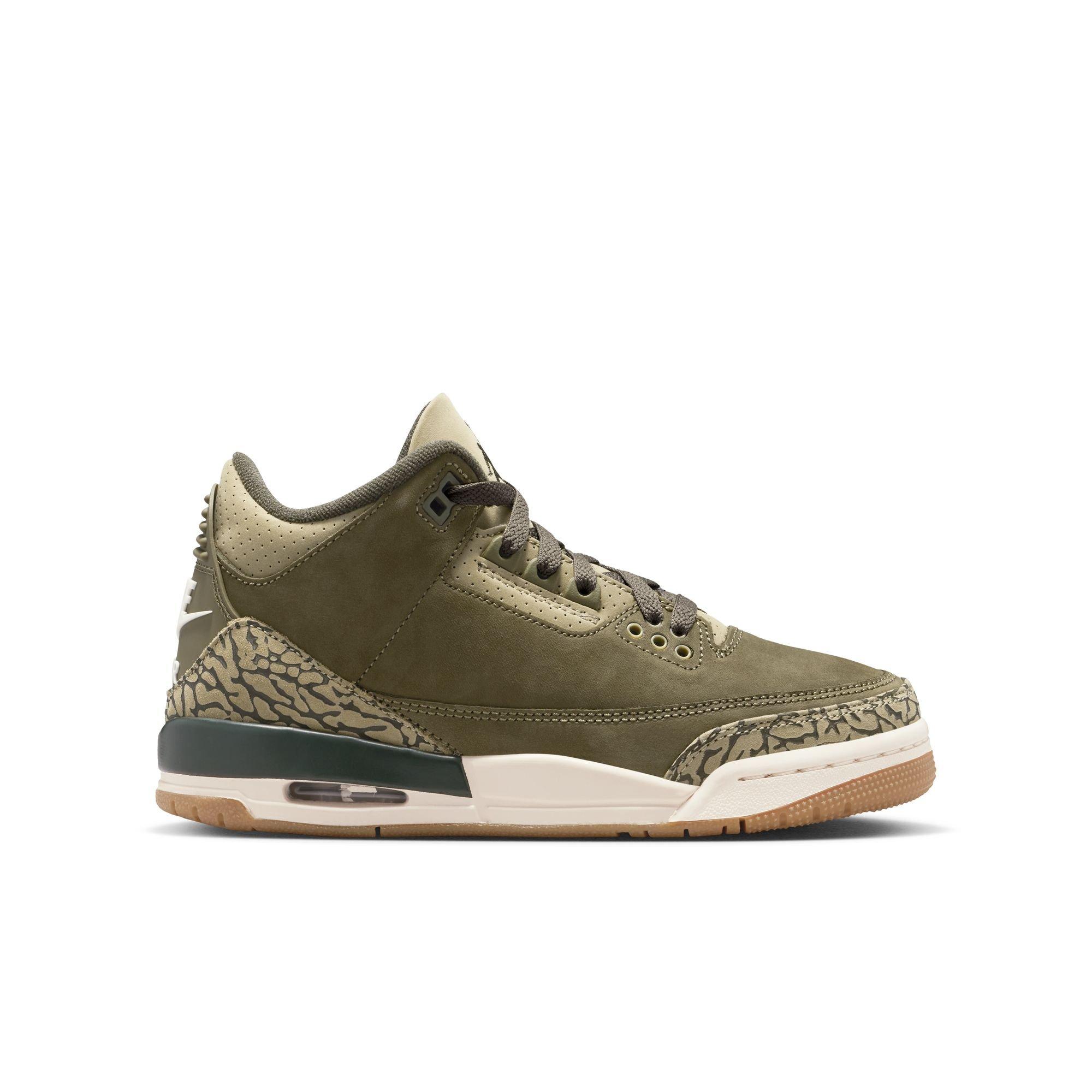 Jordan 3 Retro  display picture 1