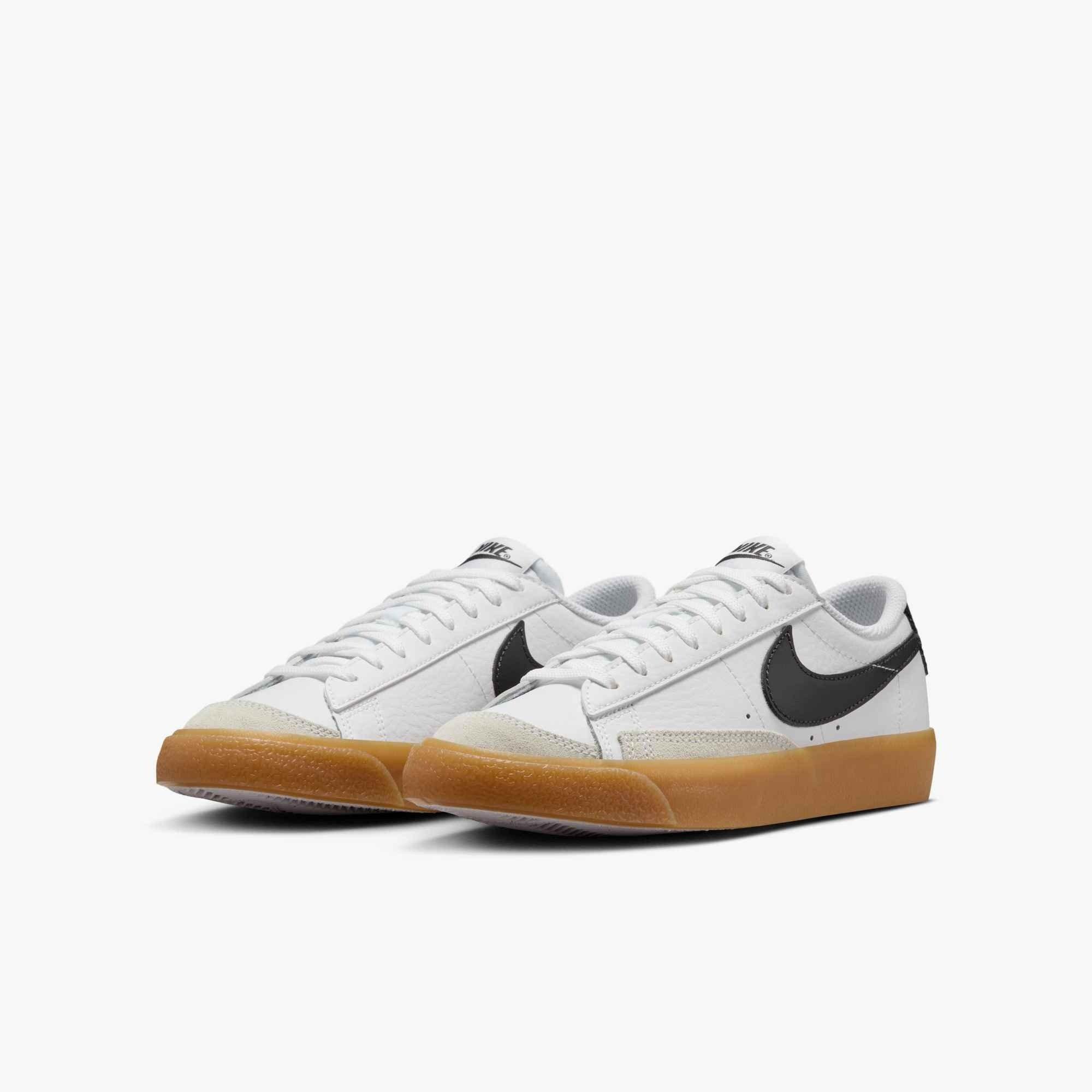 Nike Blazer Low '77 "White/Gum Light Brown/Anthracite" Grade School Boys' Shoe - WHITE/BROWN/GREY Thumbnail View 4