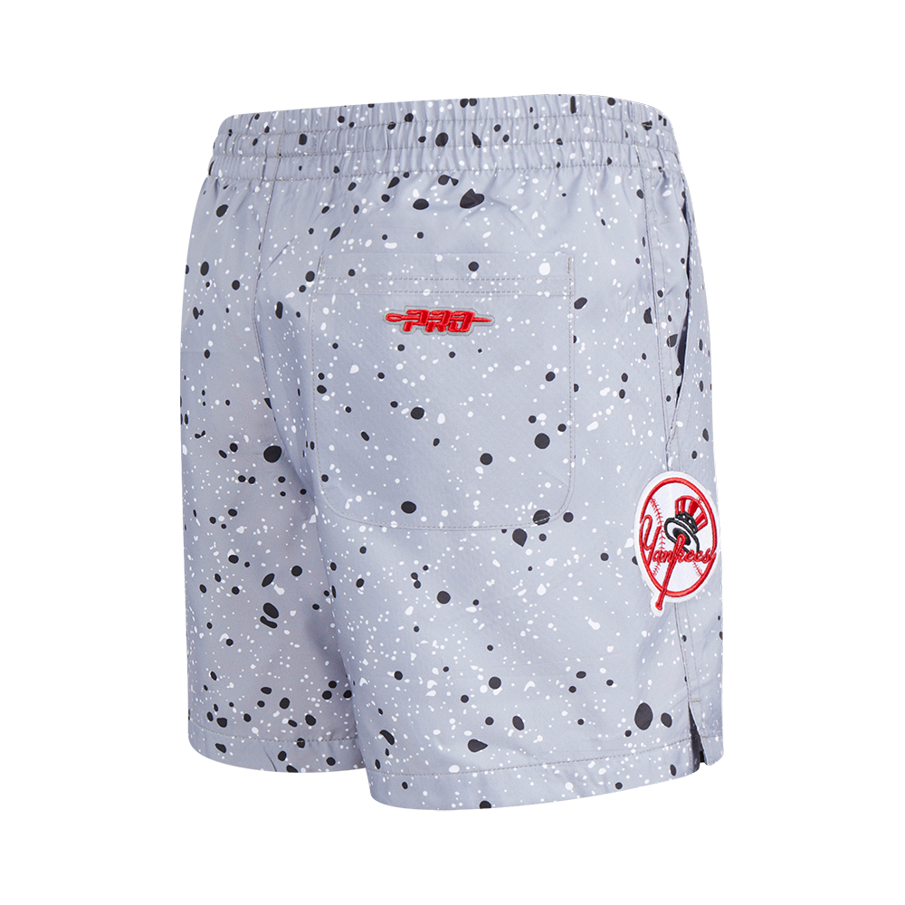 Pro Standard Youth New York Yankees Cement Shorts-White/Grey