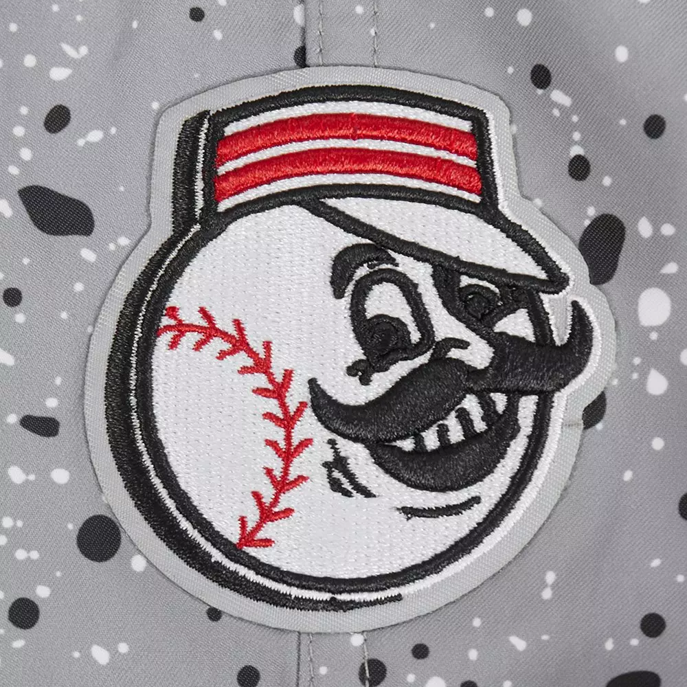 Pro Standard Youth Cincinnati Reds Cement Shorts-White/Grey - WHITE/GREY