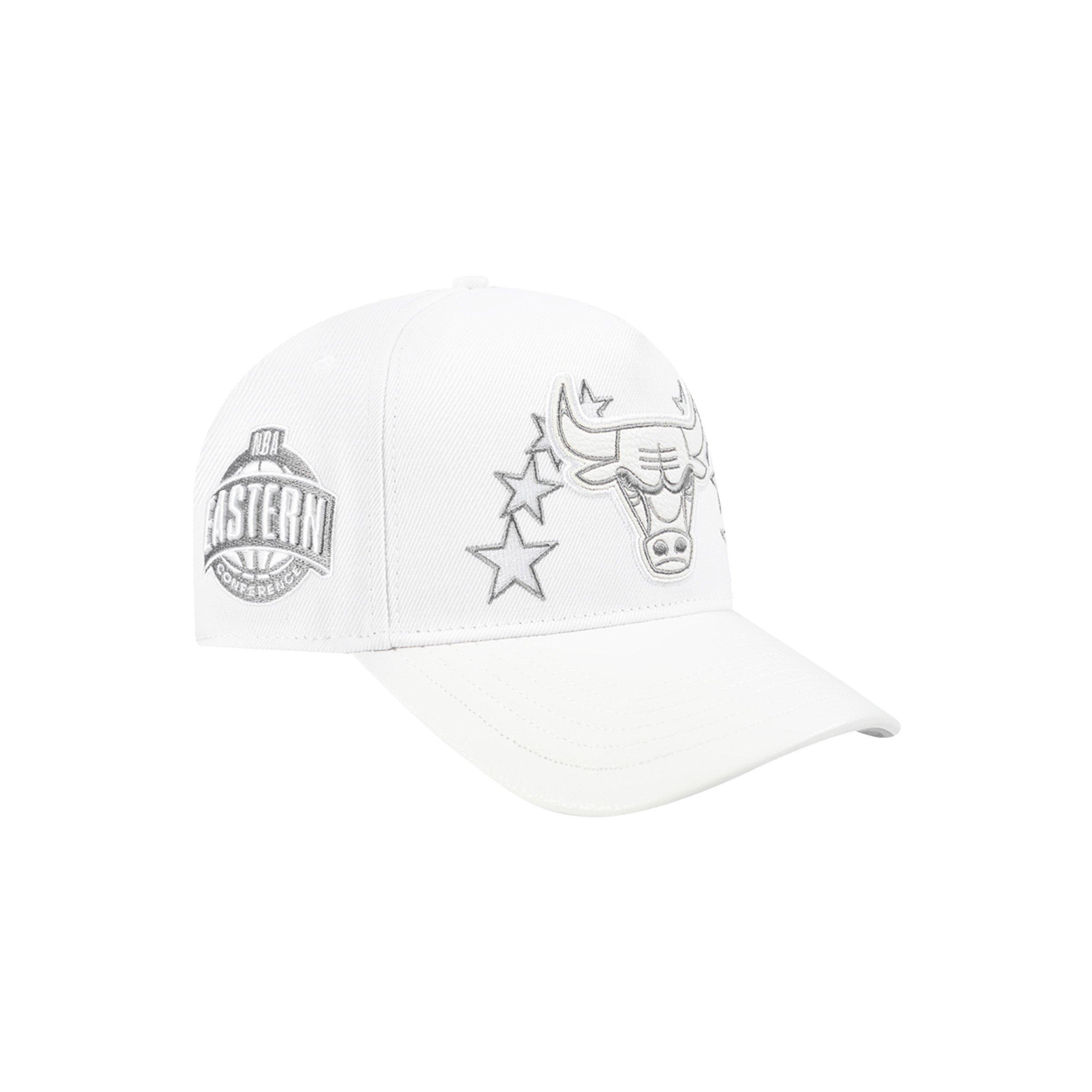Pro Standard Chicago Bulls Pure Money White Snapback Hat