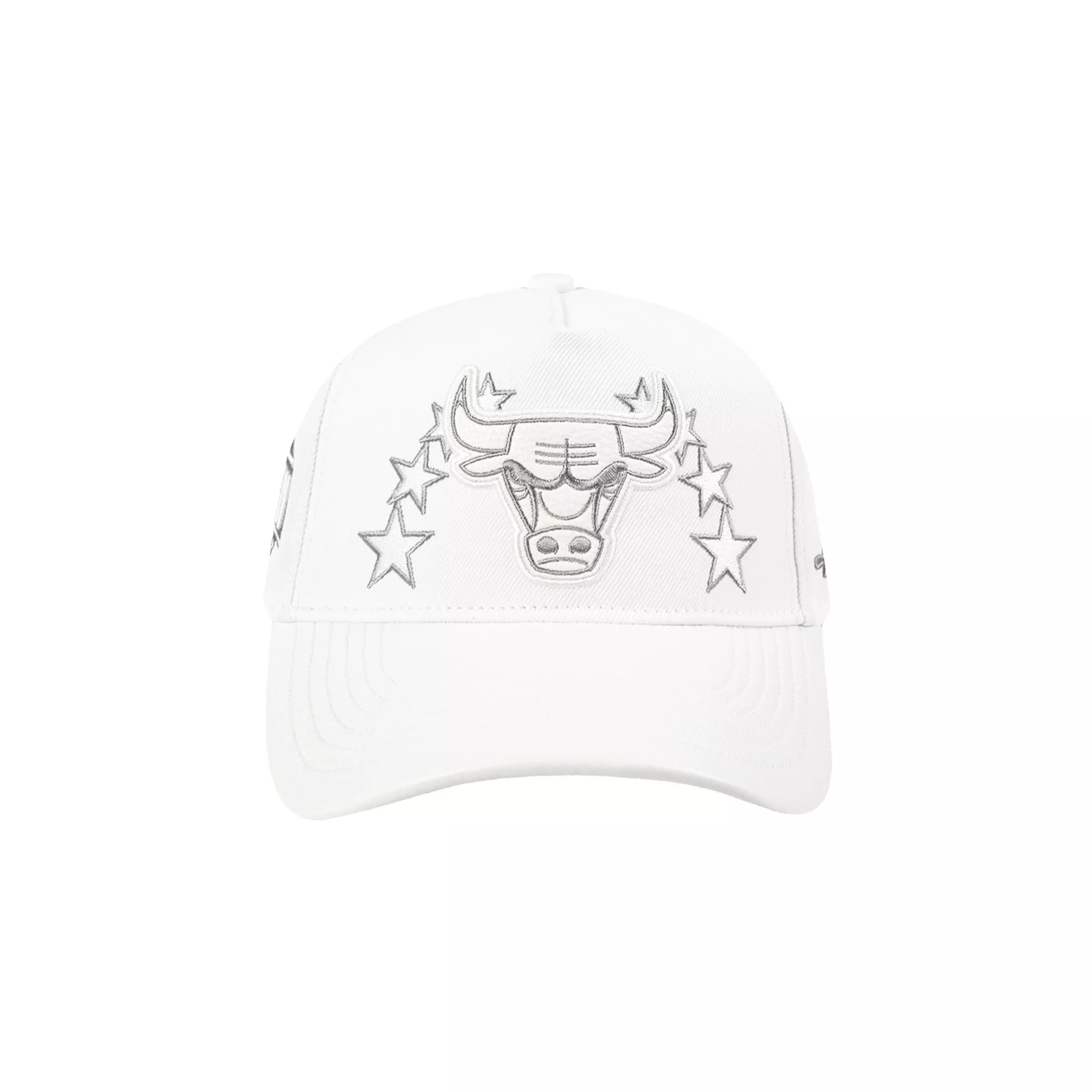Pro Standard Chicago Bulls Pure Money Snapback Hat-White