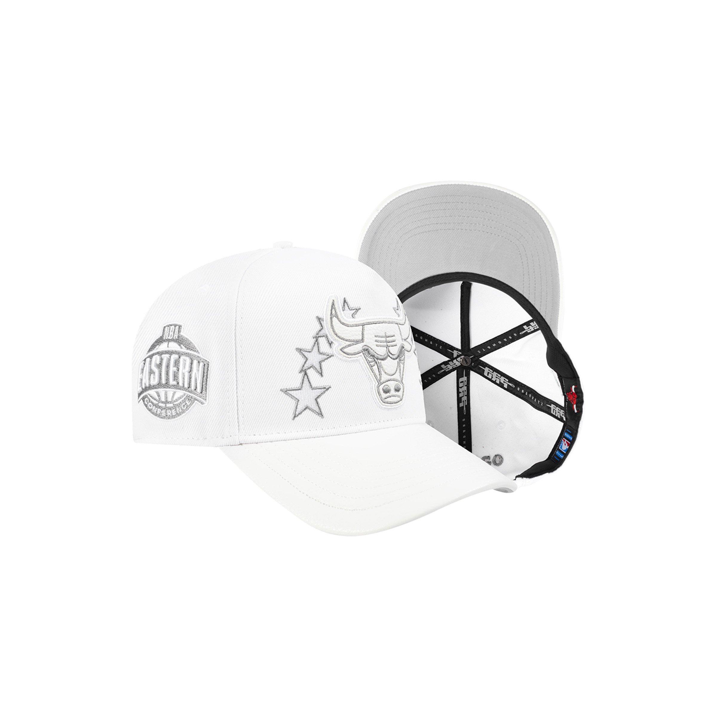 Pro Standard Chicago Bulls Pure Money White Snapback Hat