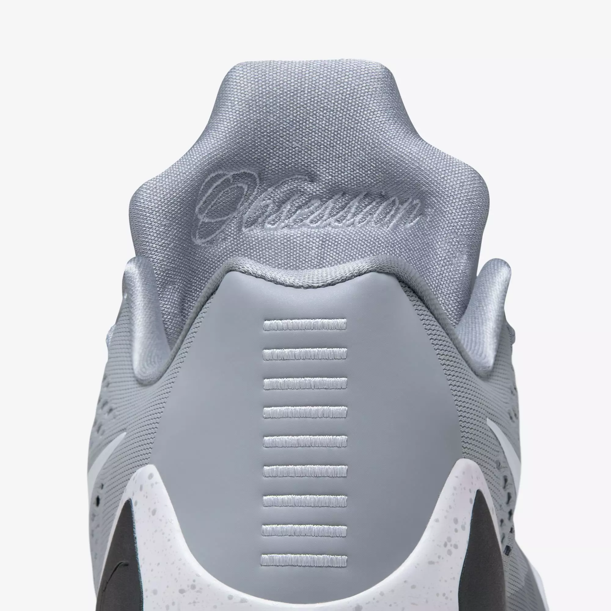 Nike Kobe IX Elite Low EM Protro "Wolf Grey" Men's Basketball Shoe - WOLF GREY/WHITE