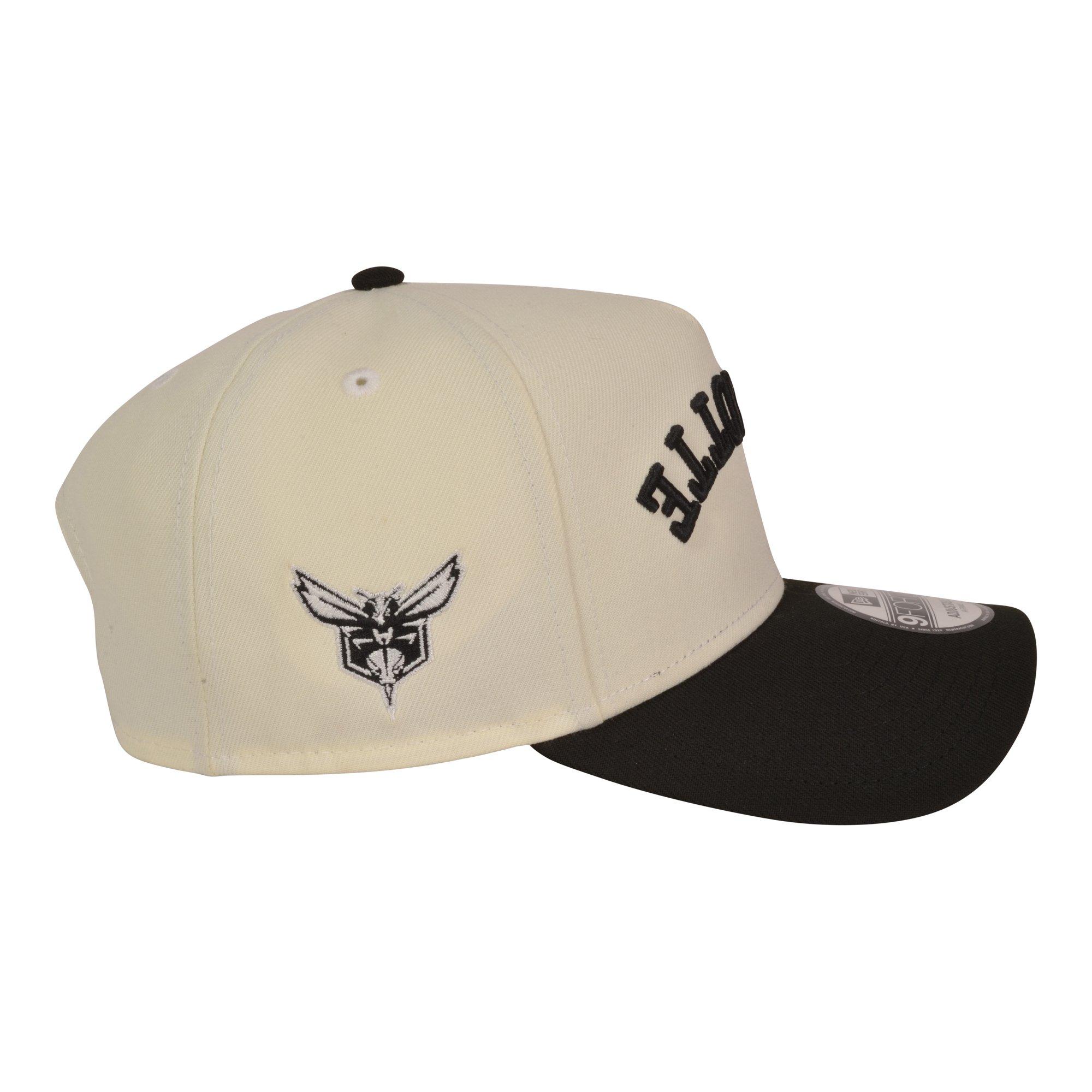 New Era Charlotte Hornets 9FORTY Upside Down Snapback Hat-Off White/Black