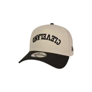 New Era Cleveland Cavaliers 9FORTY Upside Down Snapback Hat-Off White/Black