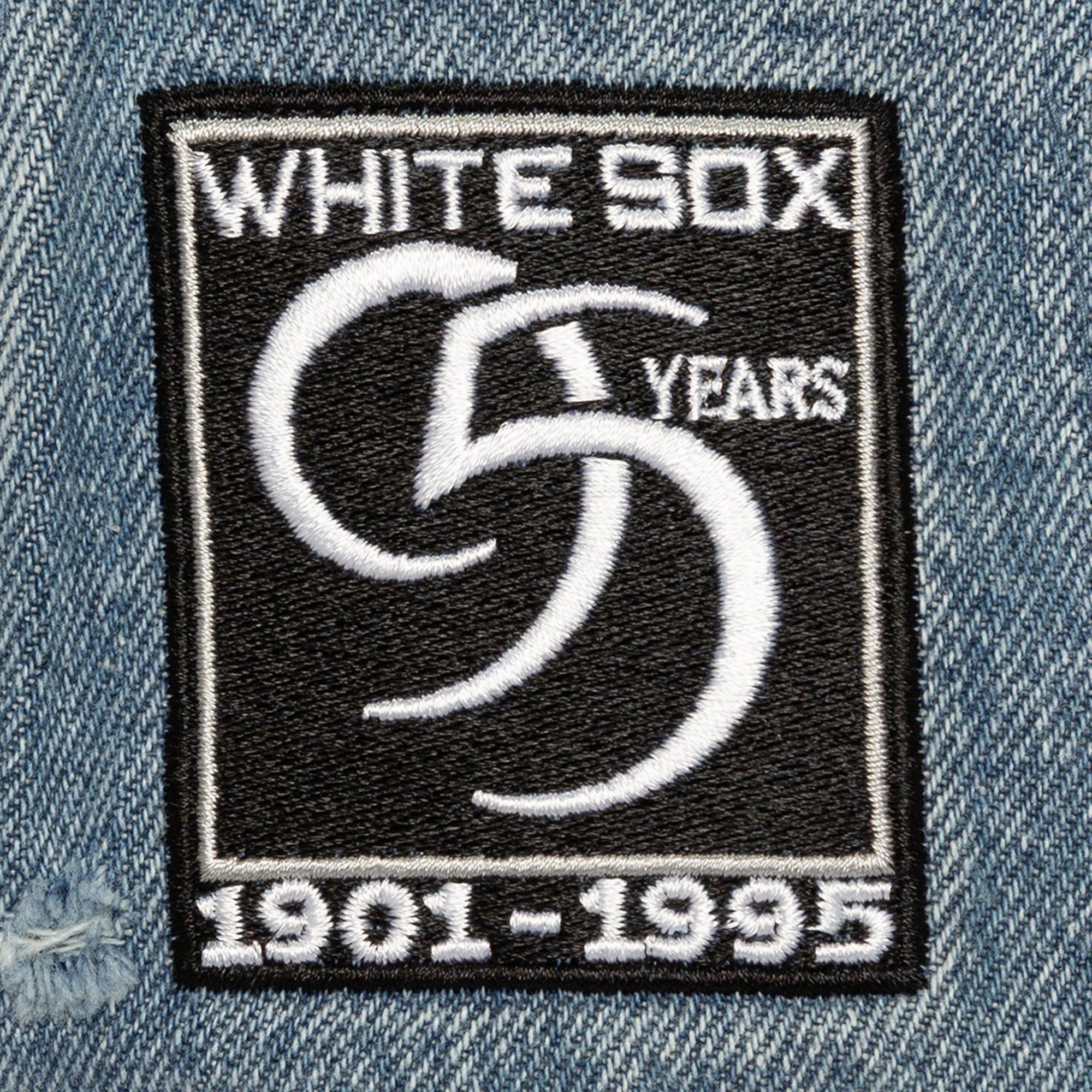 Mitchell & Ness Chicago White Sox Wood Work Snapback Hat-Light Blue