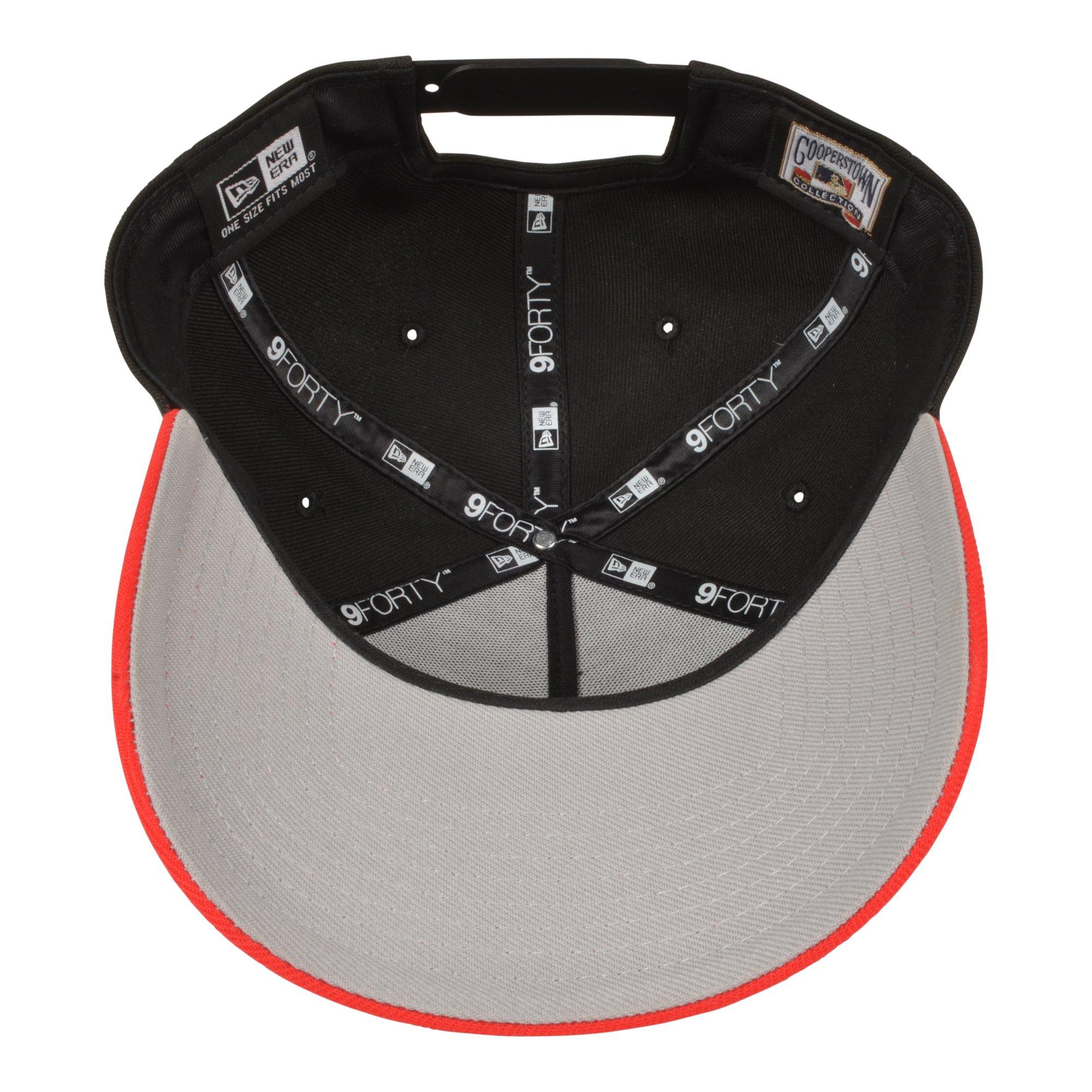 New Era Atlanta Braves 9FORTY A-Frame Black/Red Snapback Hat